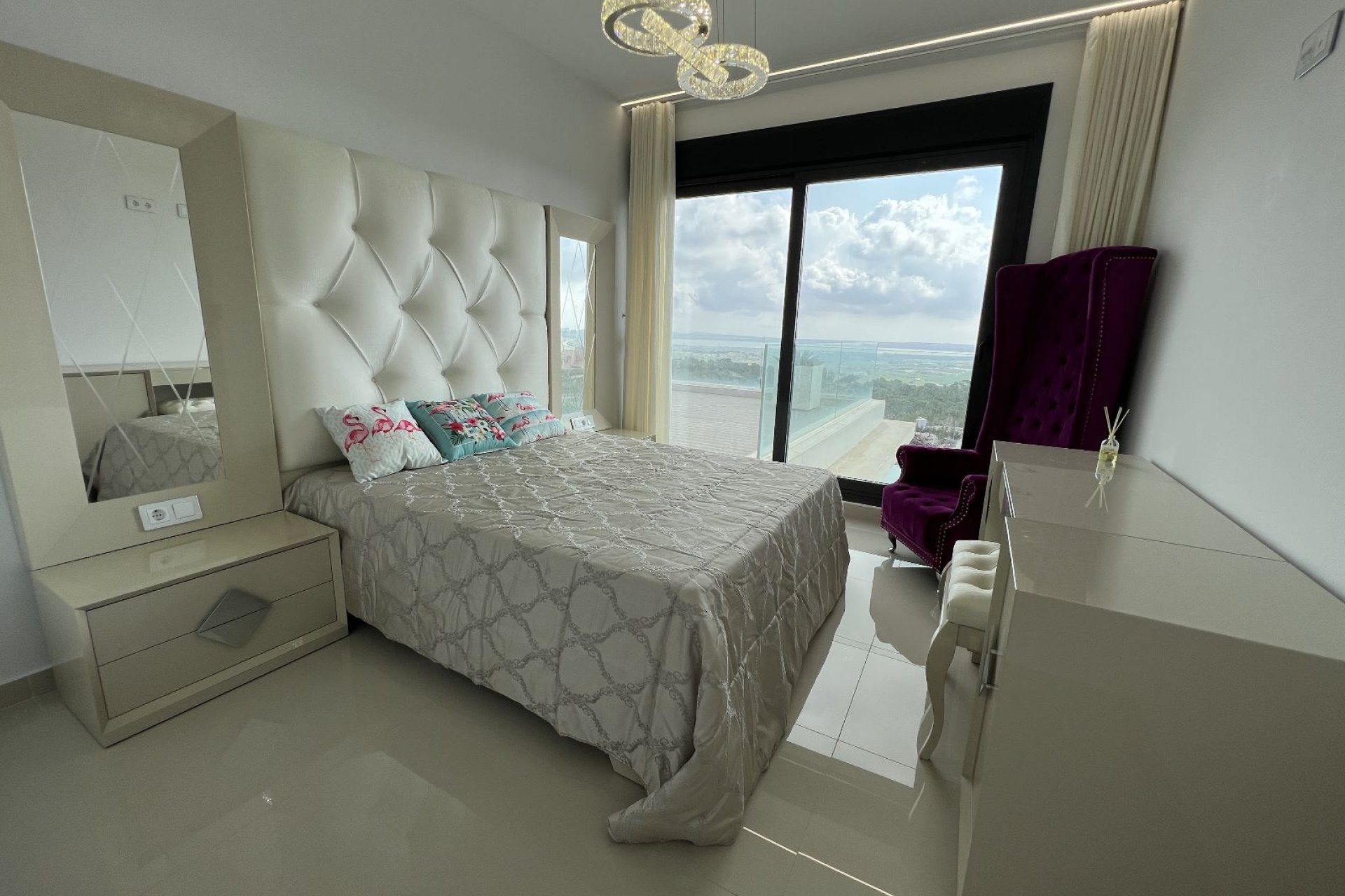 Wiederverkauf - Villa -
San Miguel de Salinas - Inland