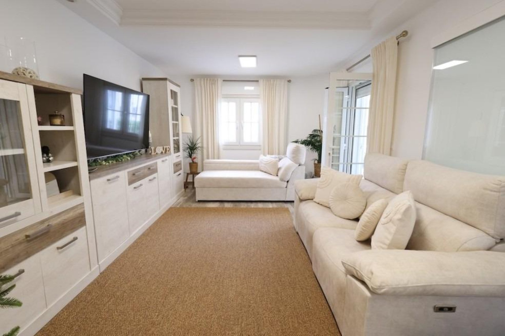 Wiederverkauf - Villa -
San Miguel de Salinas - Inland