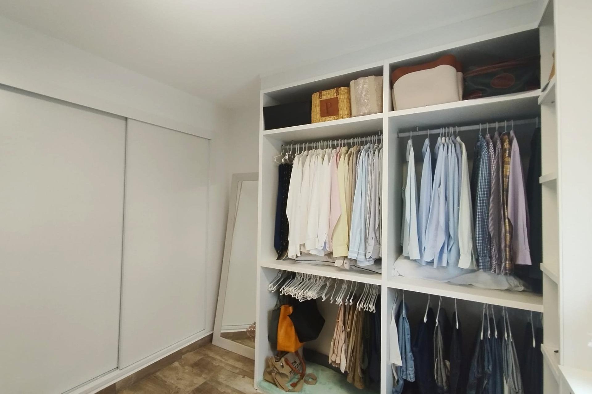 Wiederverkauf - Villa -
San Miguel de Salinas - Inland