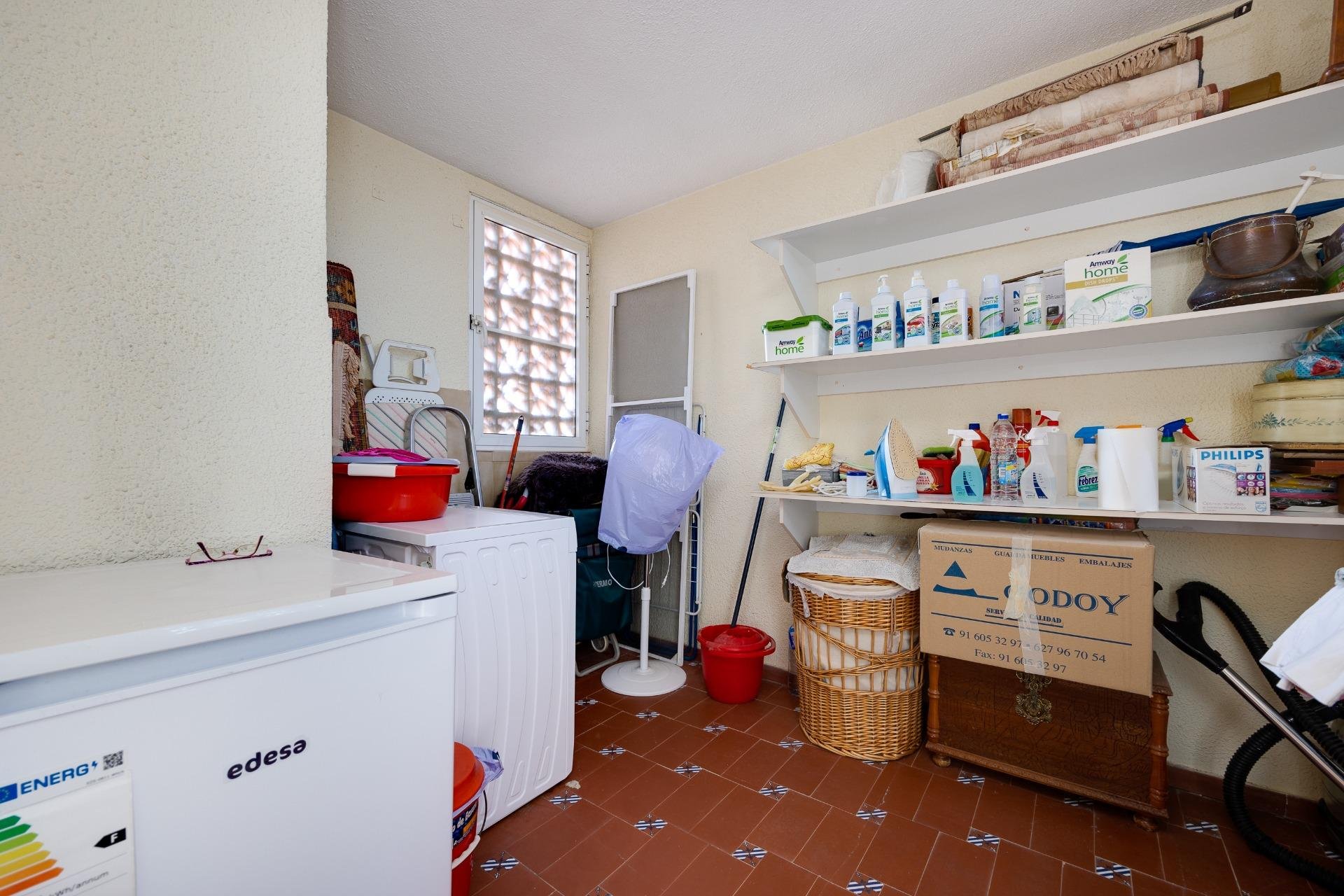 Wiederverkauf - Villa -
Torrevieja - Aguas Nuevas