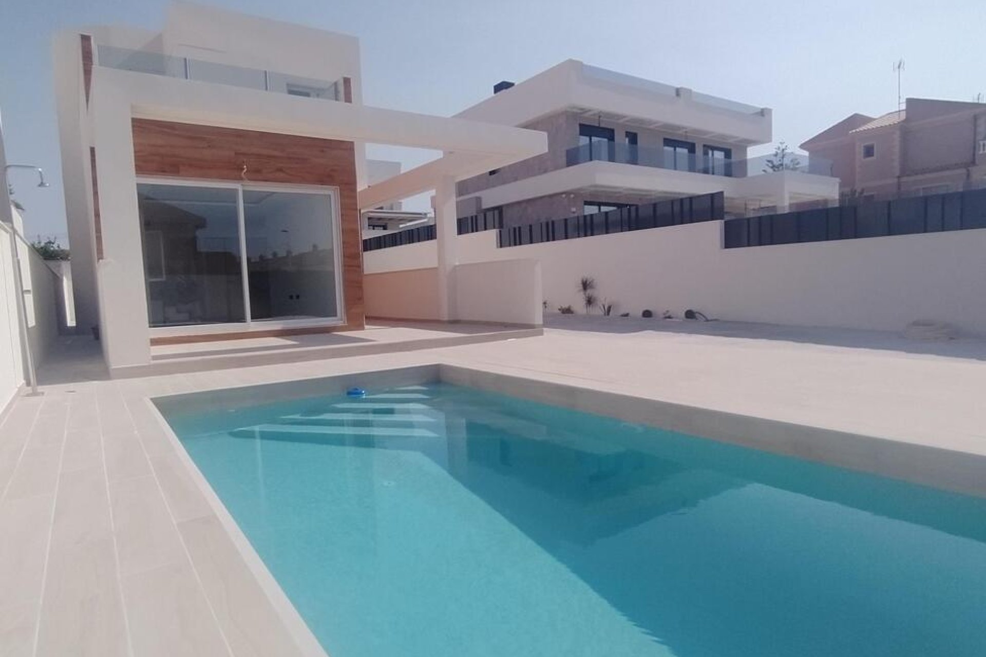 Wiederverkauf - Villa -
Torrevieja - Aguas Nuevas