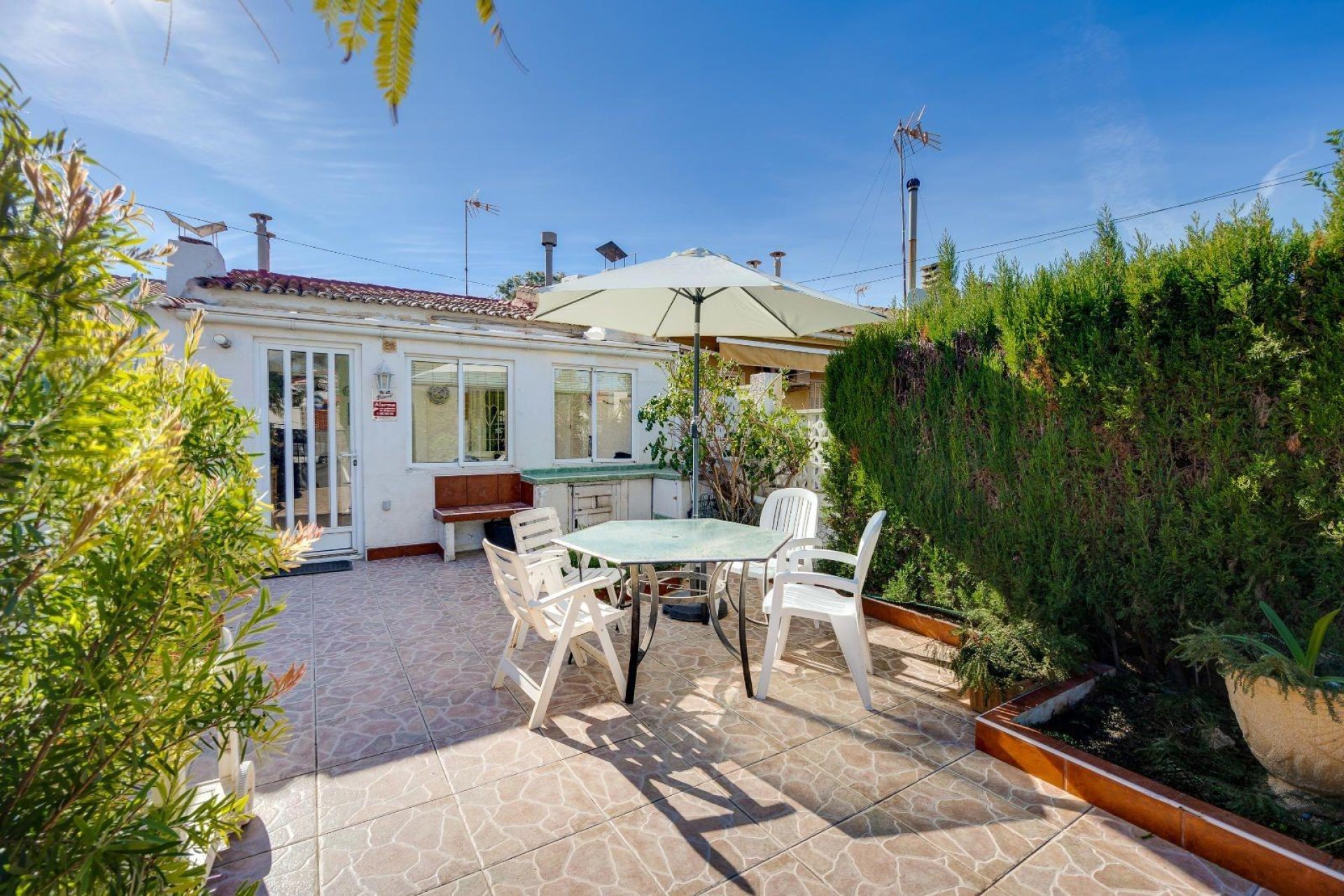 Wiederverkauf - Villa -
Torrevieja - Calas Blanca