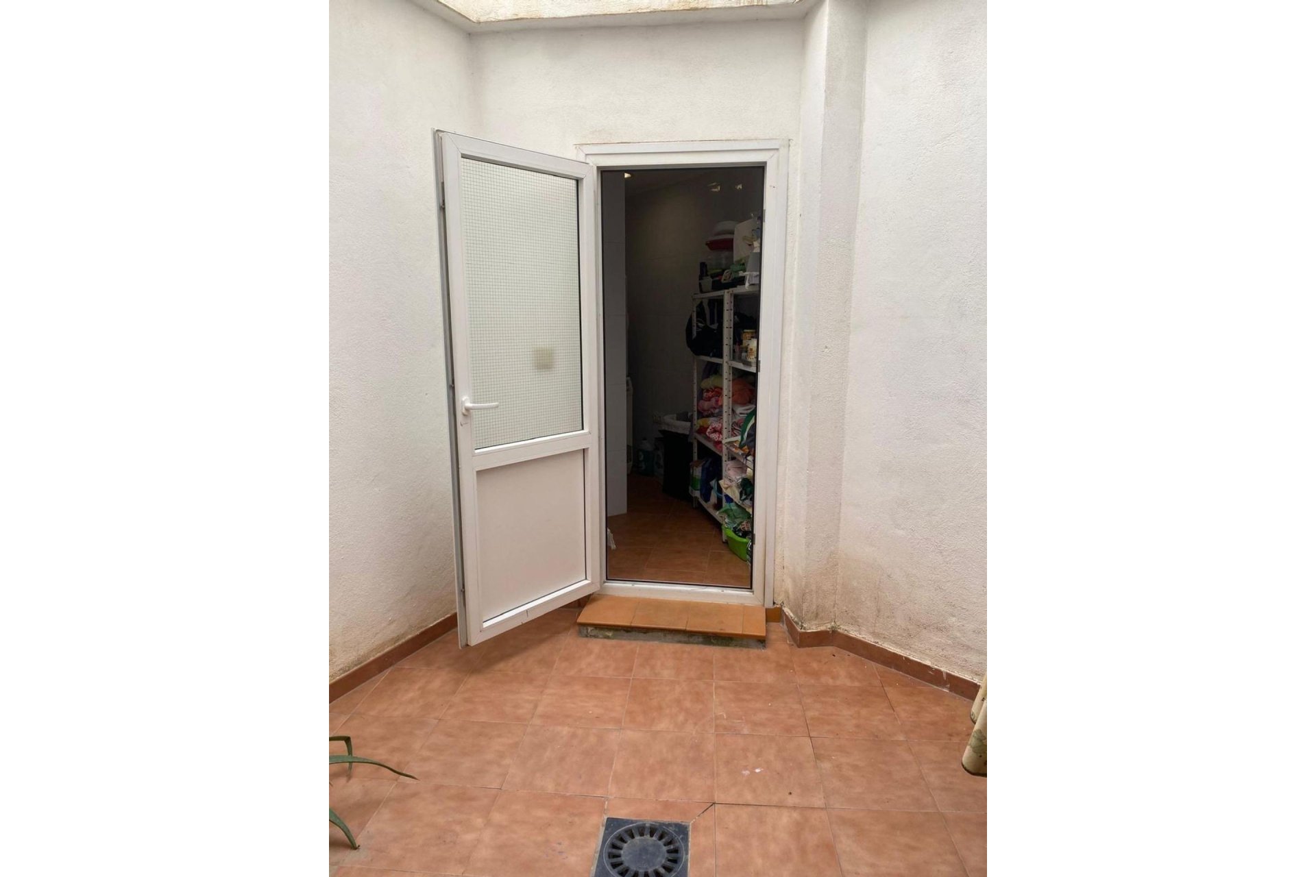 Wiederverkauf - Villa -
Torrevieja - Centro - Muelle Pesquero