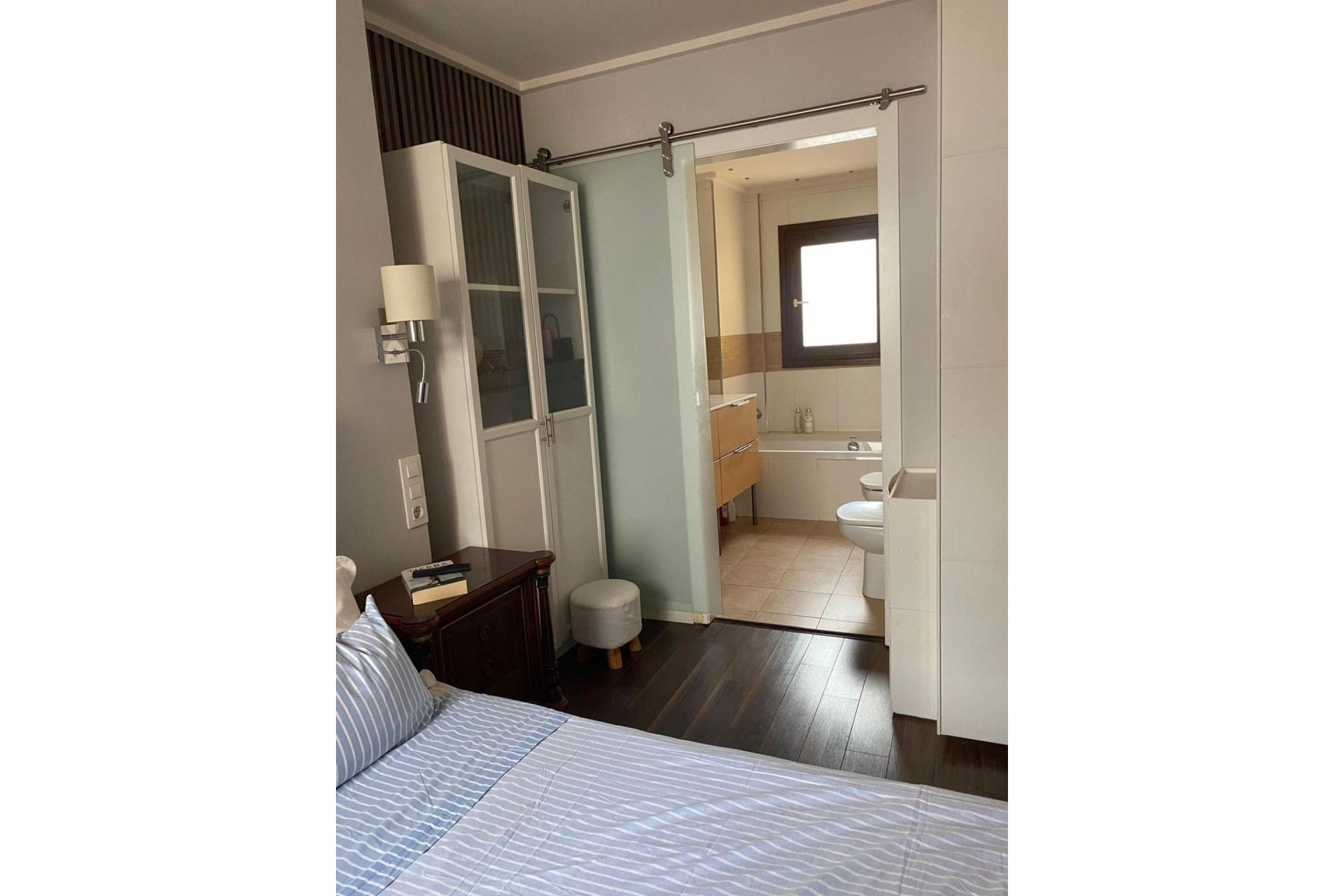 Wiederverkauf - Villa -
Torrevieja - Centro - Muelle Pesquero