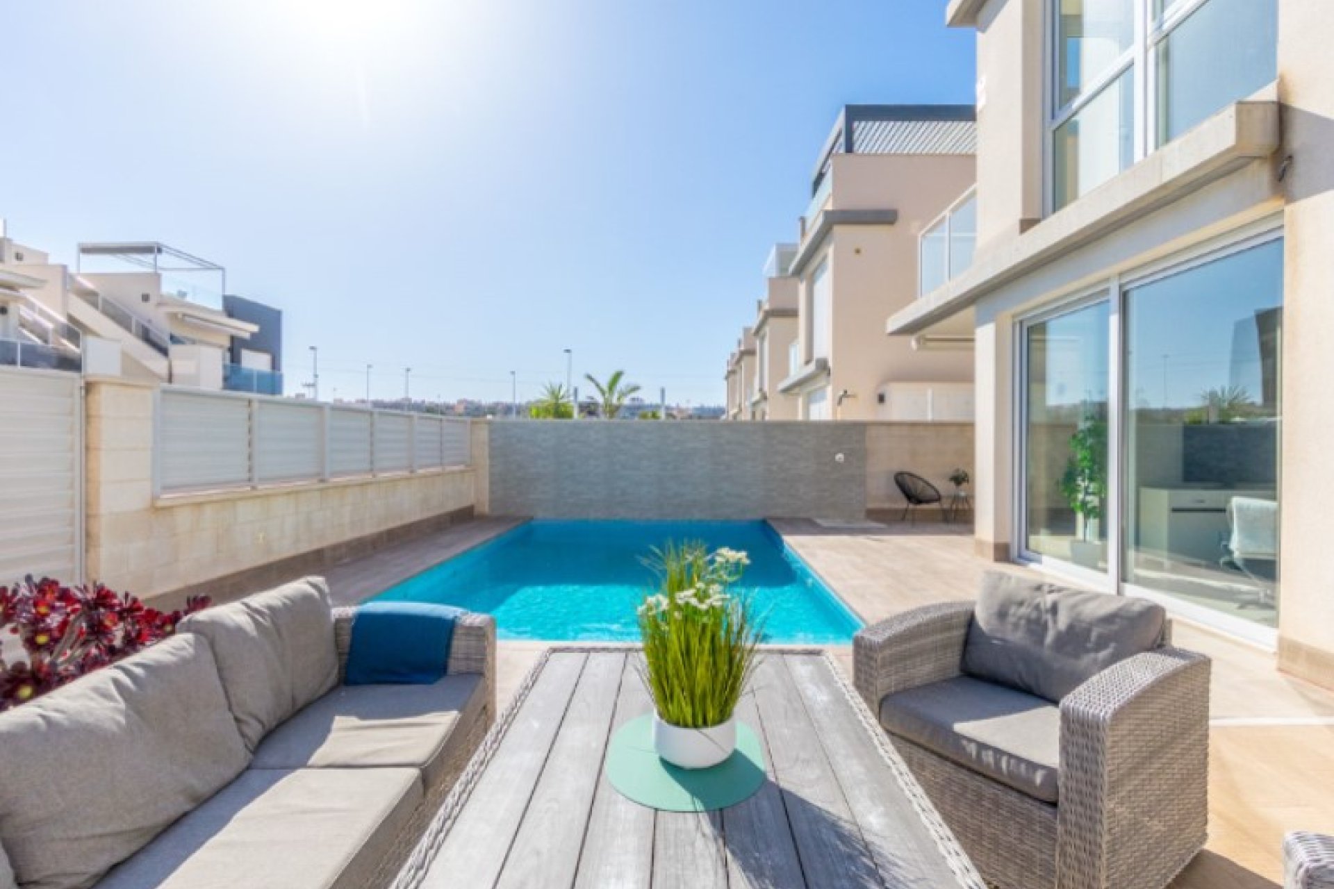 Wiederverkauf - Villa -
Torrevieja - Costa Blanca