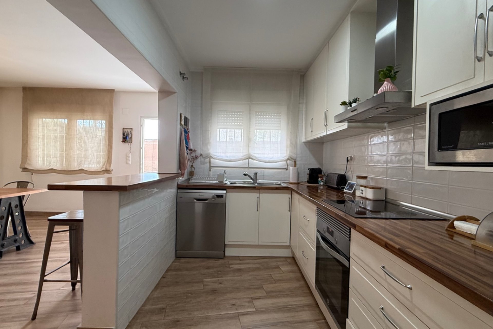 Wiederverkauf - Villa -
Torrevieja - Costa Blanca
