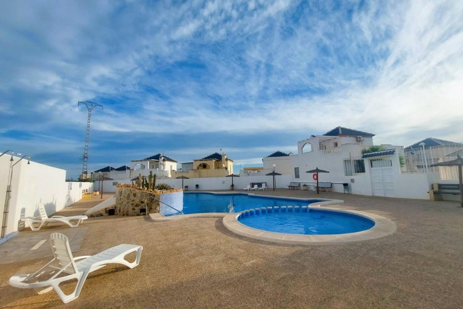 Wiederverkauf - Villa -
Torrevieja - Costa Blanca