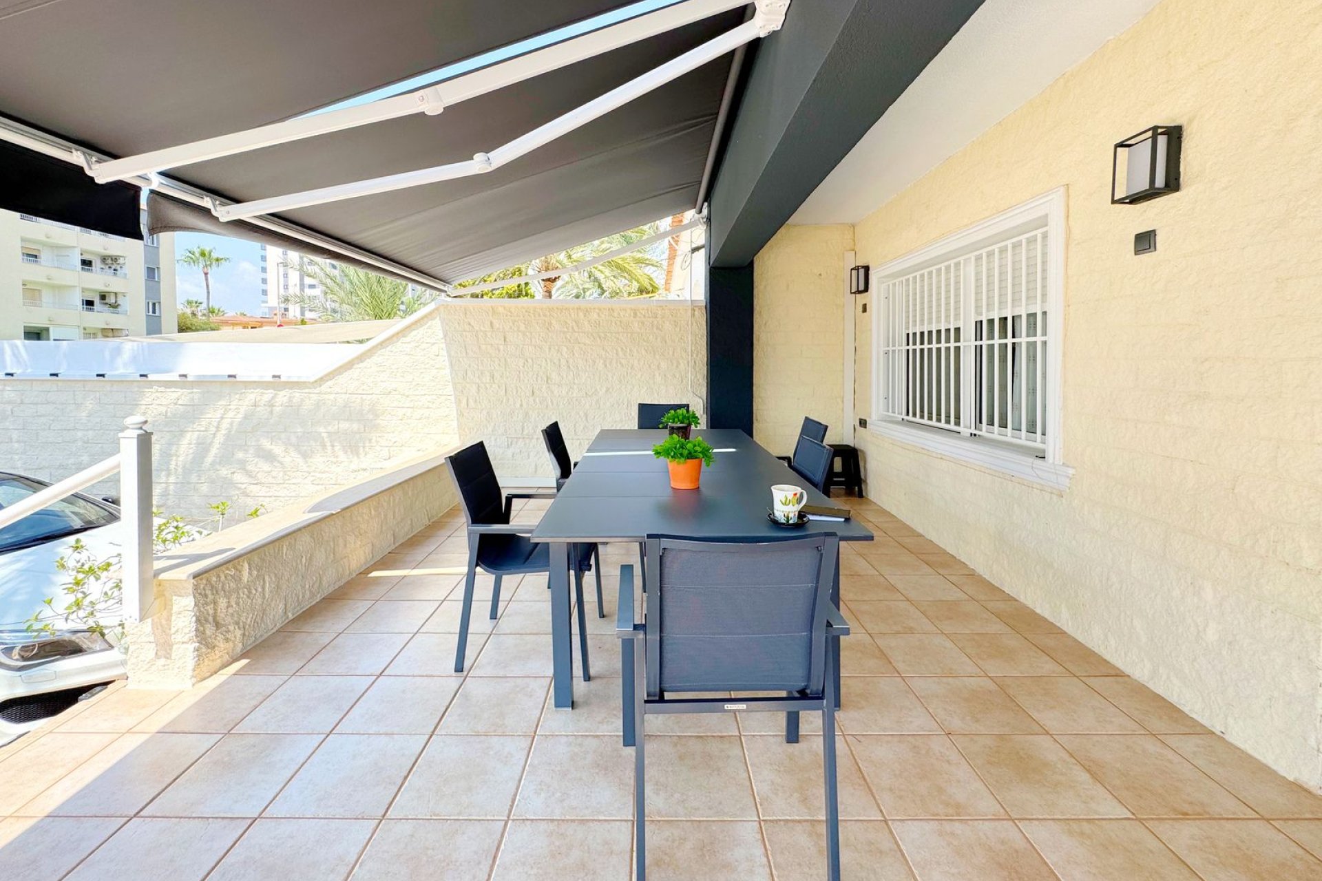 Wiederverkauf - Villa -
Torrevieja - Costa Blanca