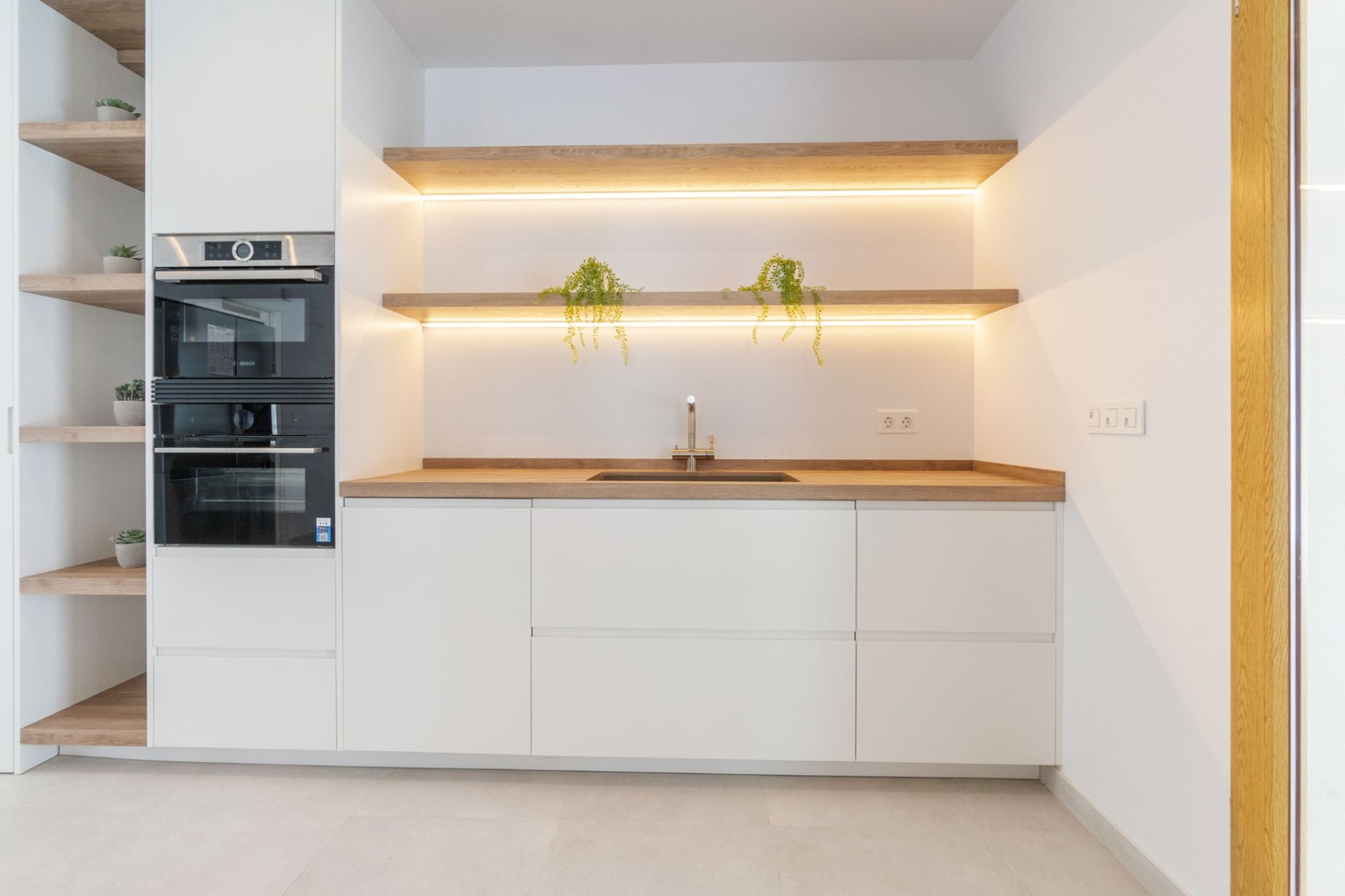 Wiederverkauf - Villa -
Torrevieja - Costa Blanca
