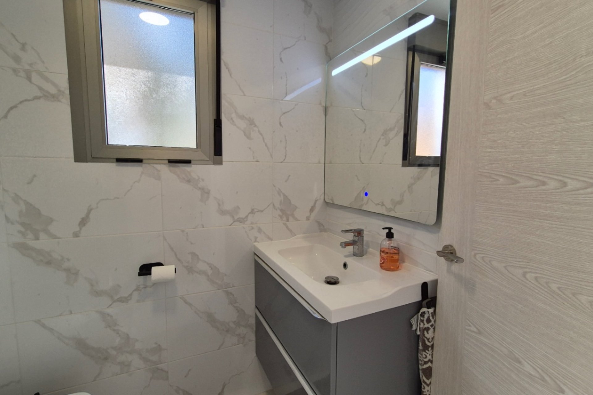 Wiederverkauf - Villa -
Torrevieja - Costa Blanca