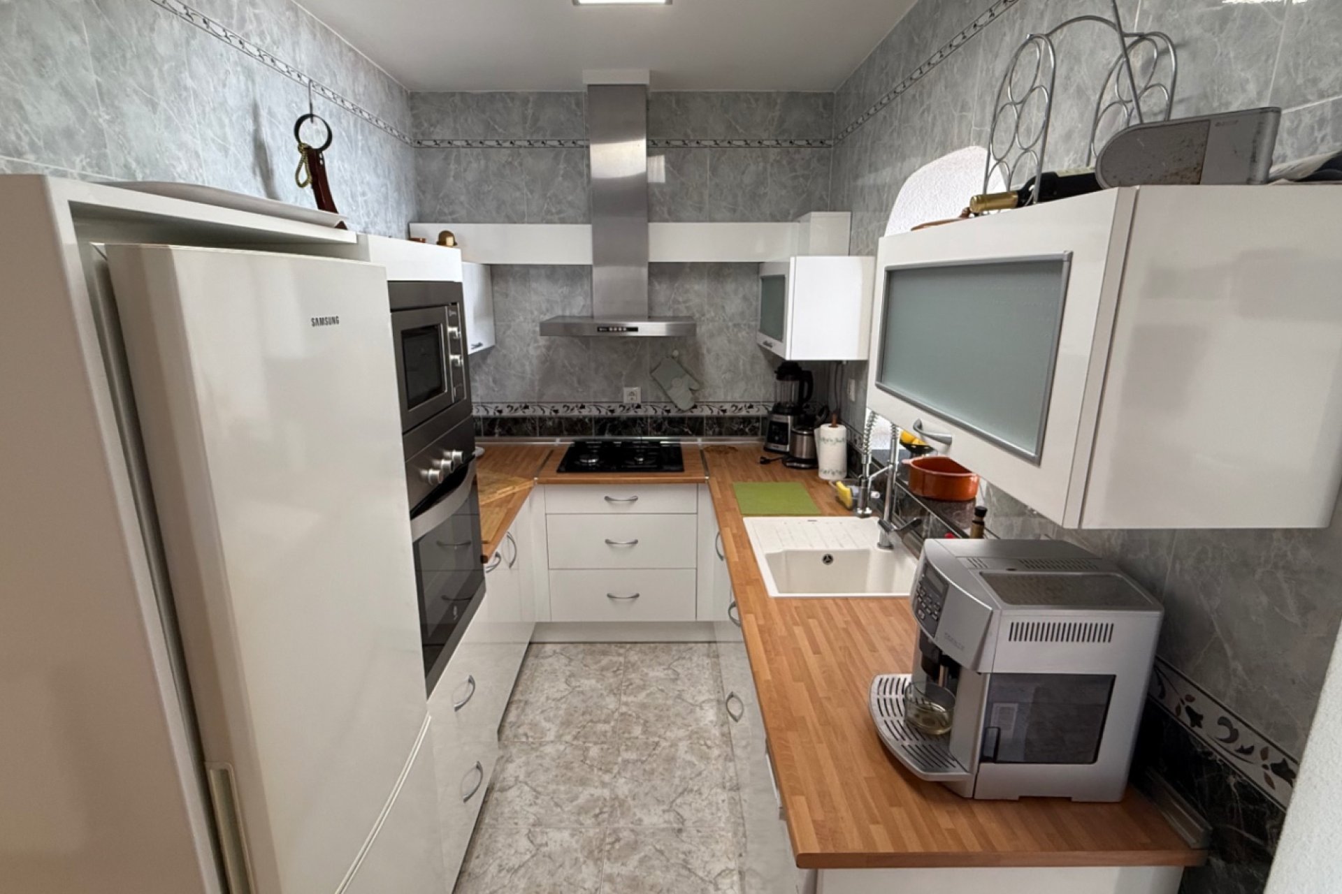 Wiederverkauf - Villa -
Torrevieja - Costa Blanca