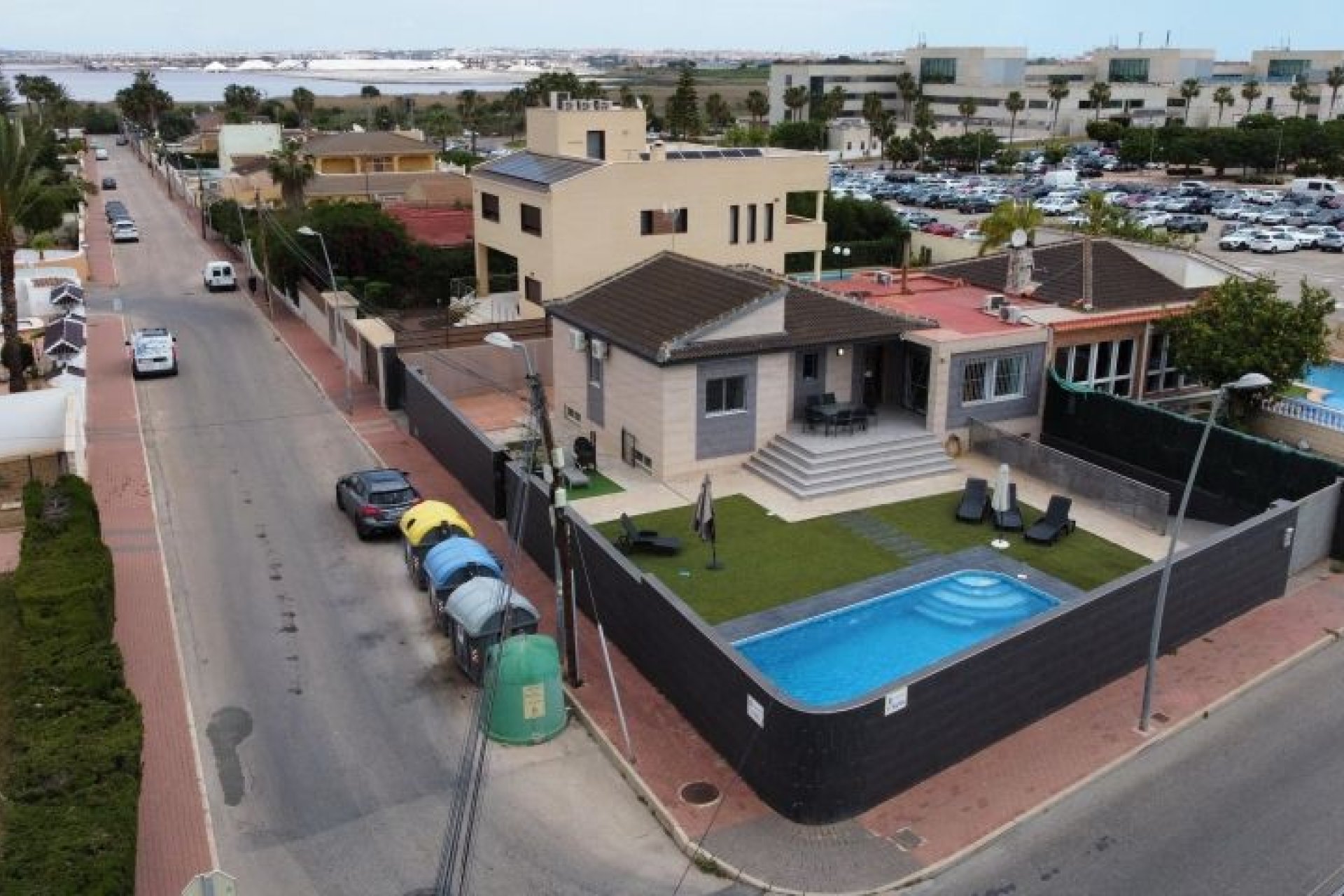 Wiederverkauf - Villa -
Torrevieja - Costa Blanca
