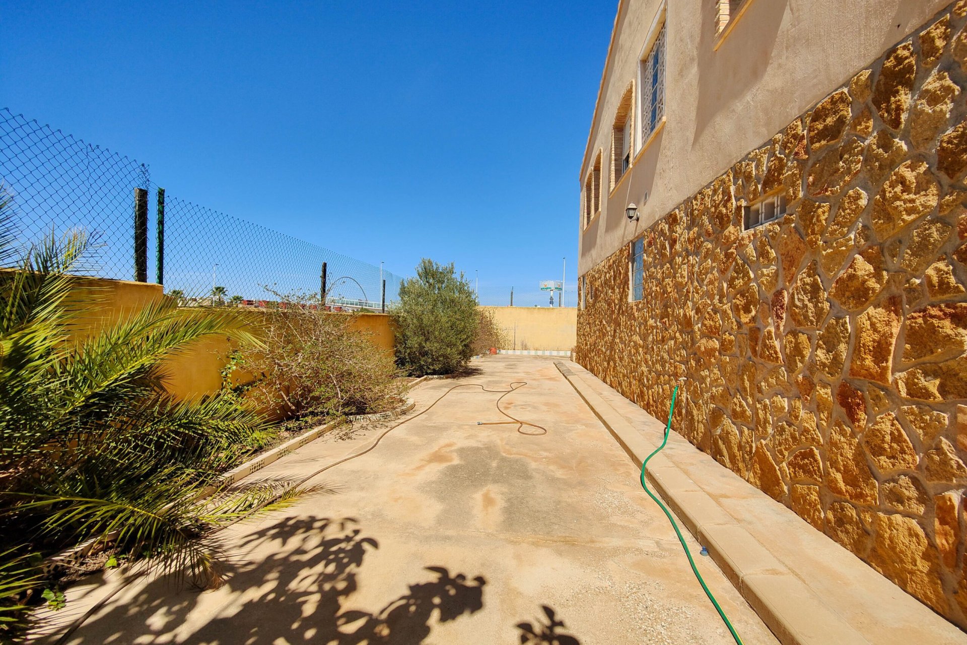 Wiederverkauf - Villa -
Torrevieja - Costa Blanca