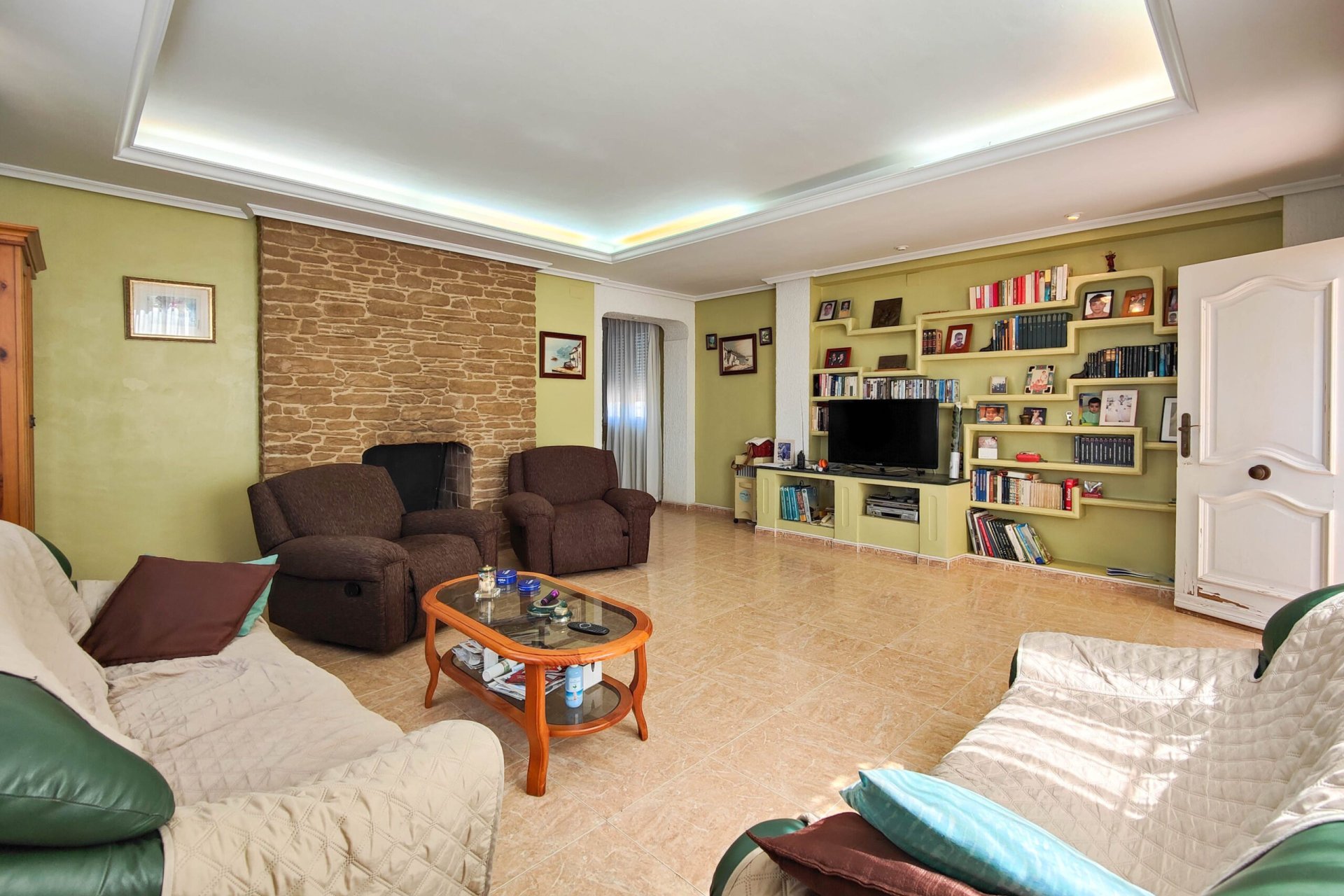 Wiederverkauf - Villa -
Torrevieja - Costa Blanca