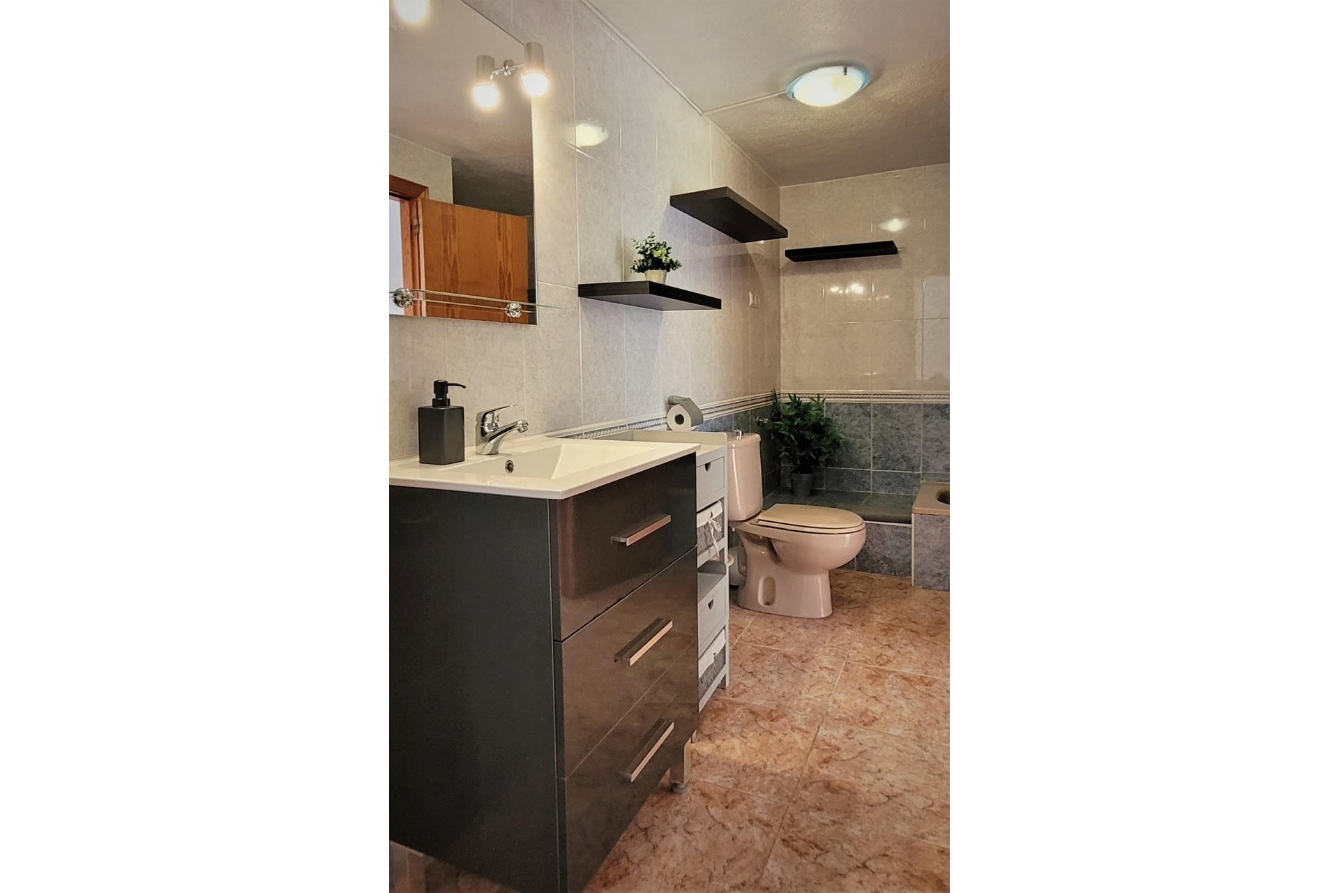 Wiederverkauf - Villa -
Torrevieja - Costa Blanca