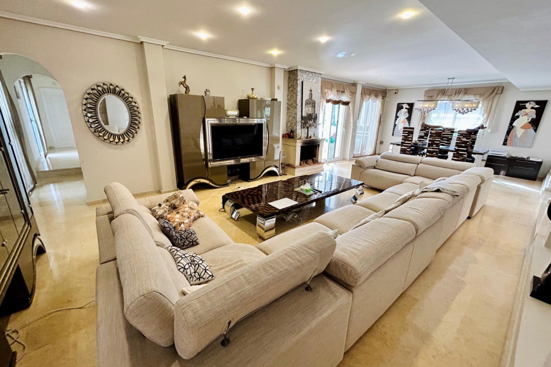 Wiederverkauf - Villa -
Torrevieja - Costa Blanca