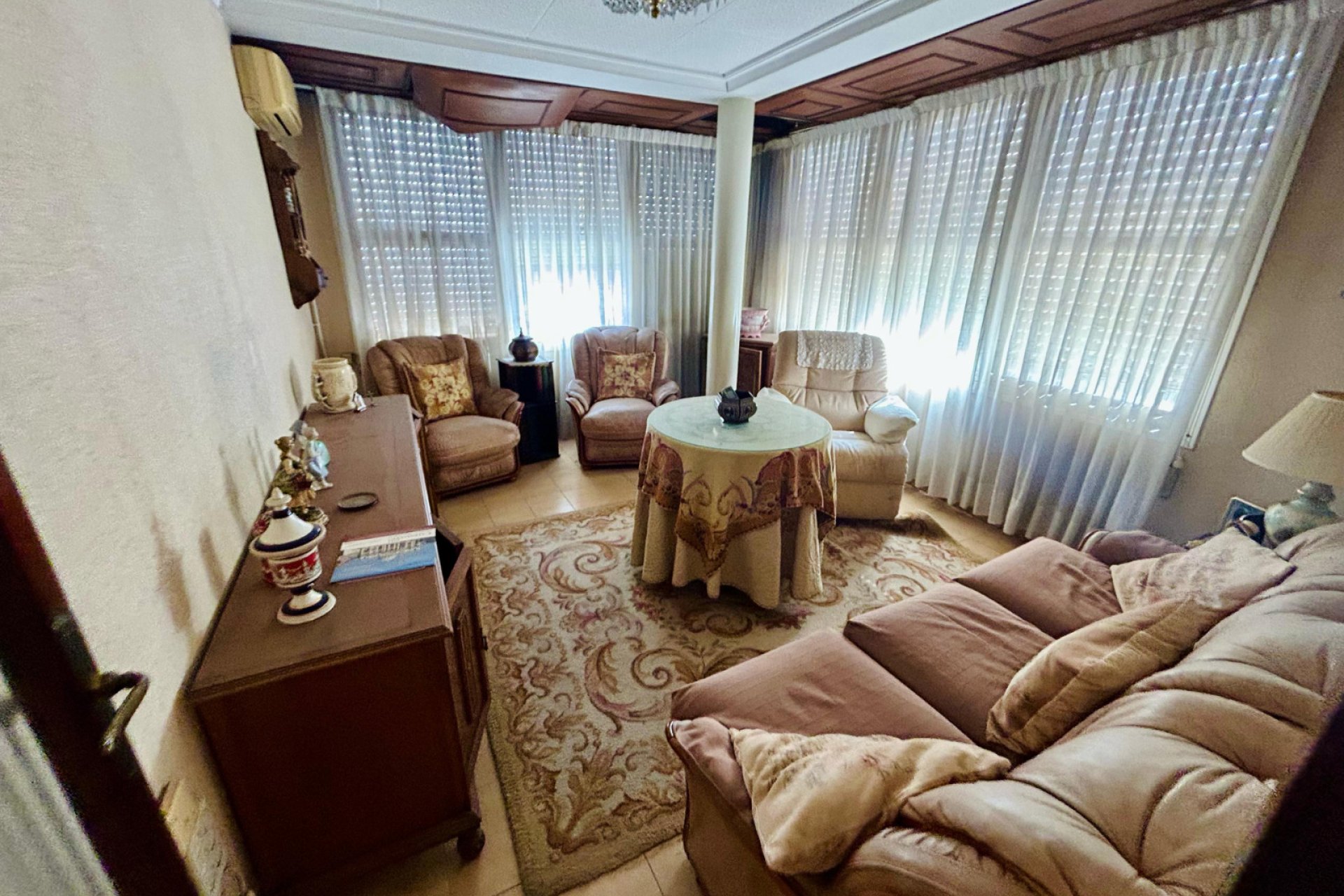 Wiederverkauf - Villa -
Torrevieja - Costa Blanca