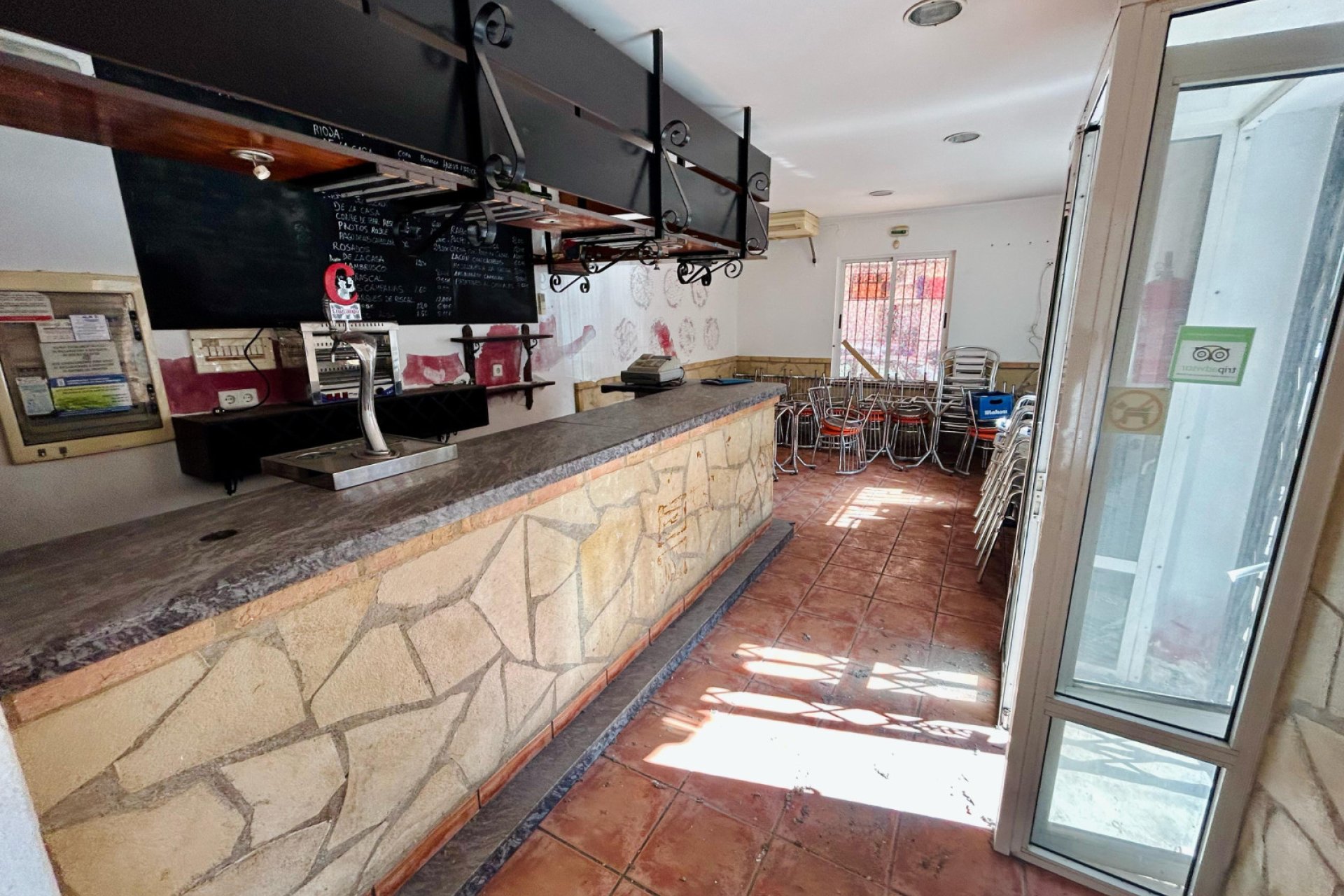 Wiederverkauf - Villa -
Torrevieja - Costa Blanca