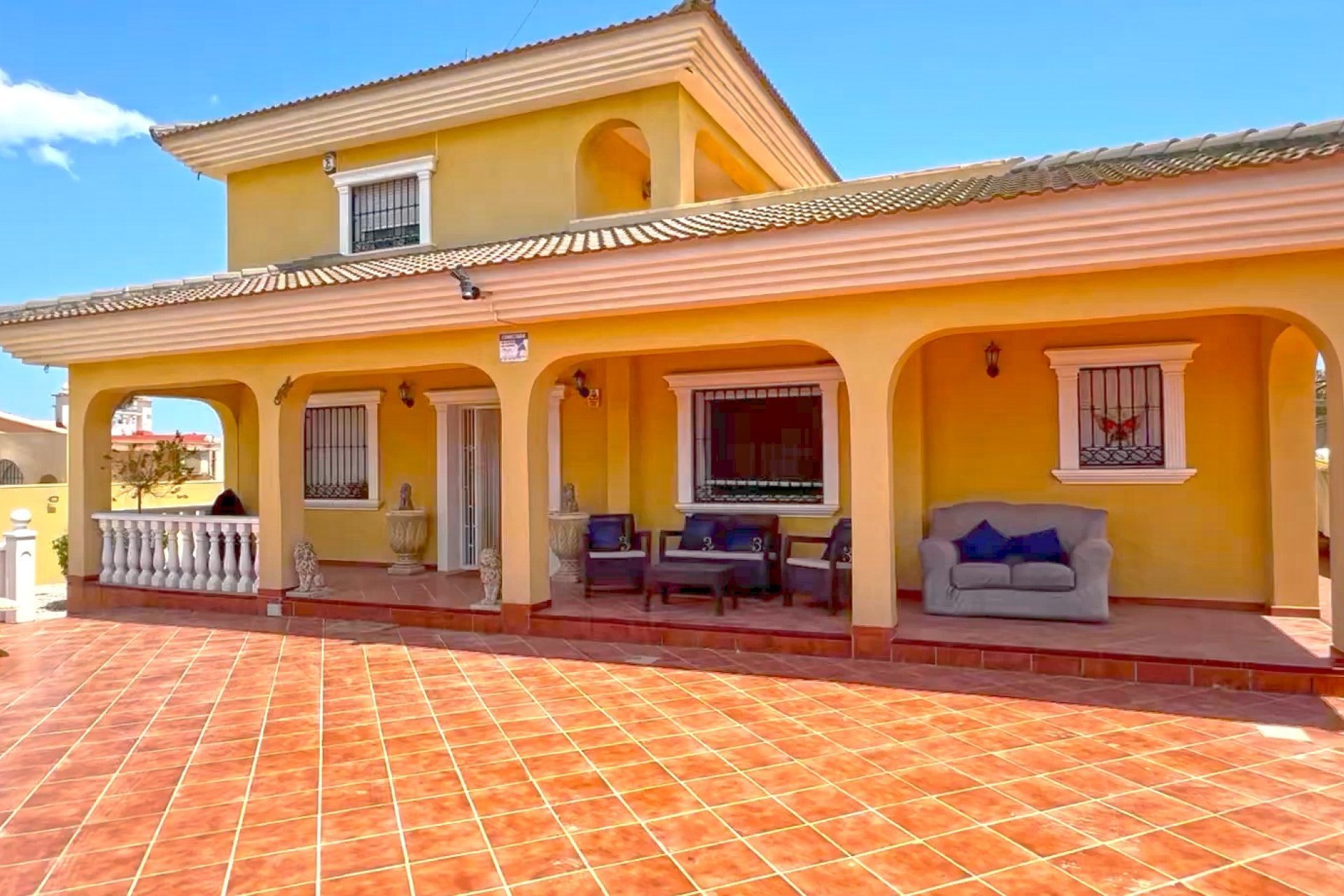 Wiederverkauf - Villa -
Torrevieja - Costa Blanca