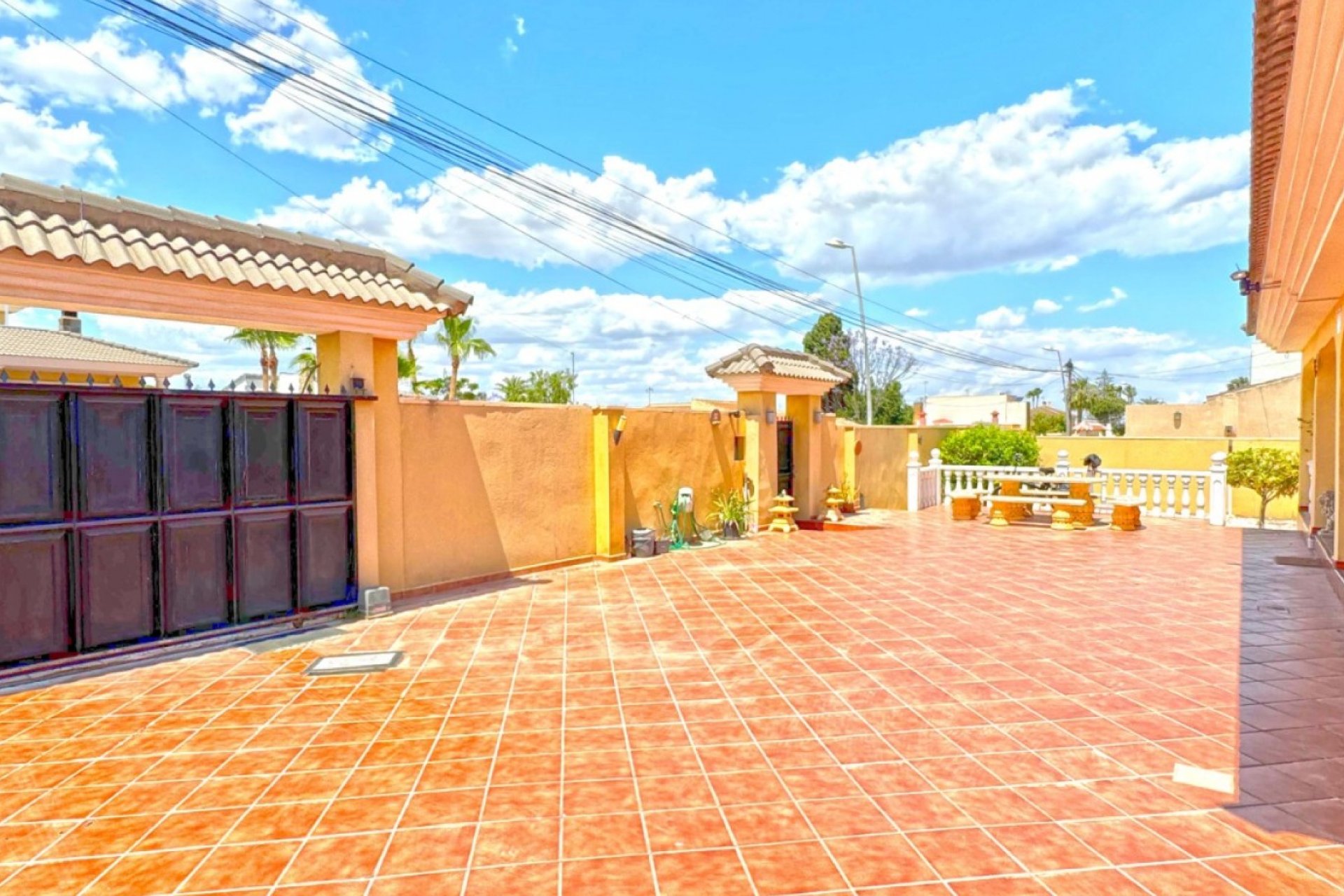 Wiederverkauf - Villa -
Torrevieja - Costa Blanca