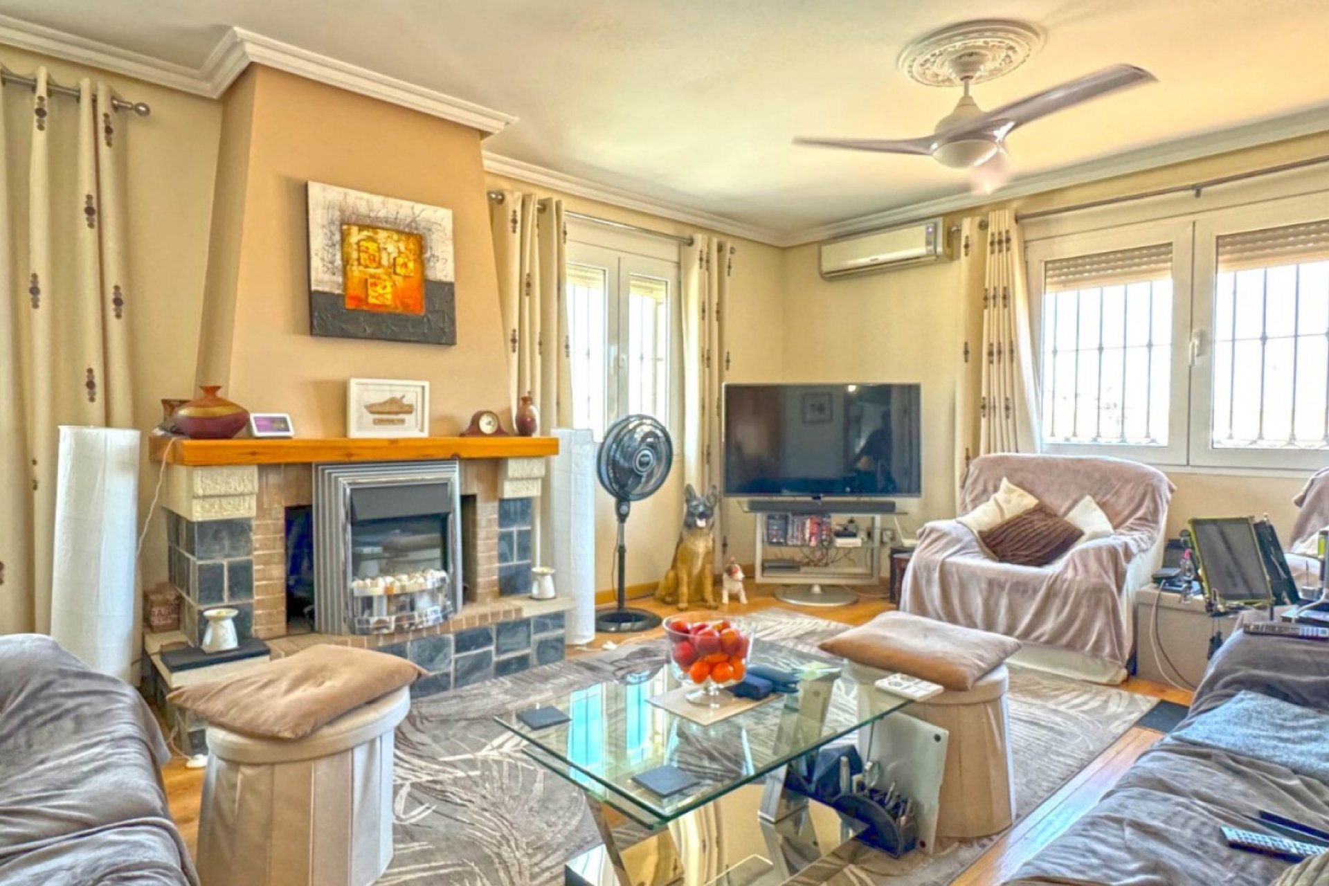 Wiederverkauf - Villa -
Torrevieja - Costa Blanca