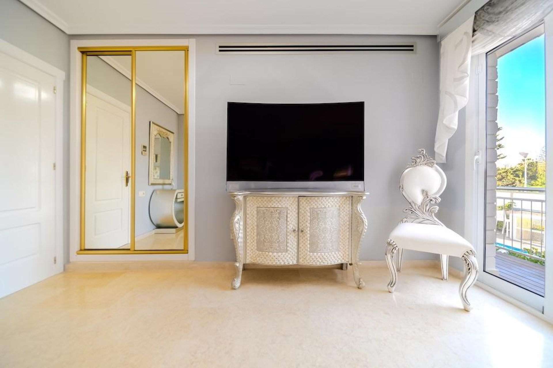Wiederverkauf - Villa -
Torrevieja - Costa Blanca