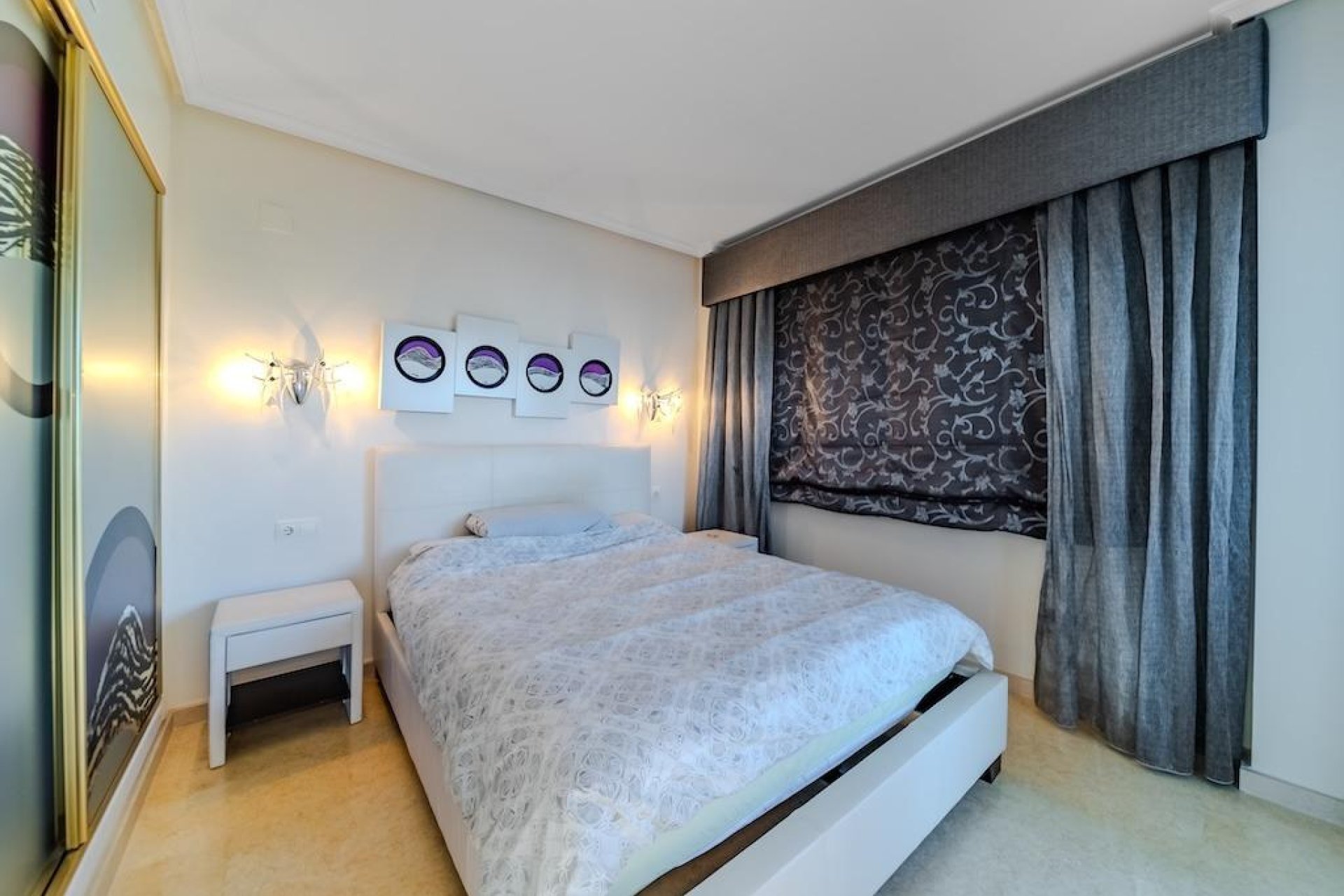 Wiederverkauf - Villa -
Torrevieja - Costa Blanca