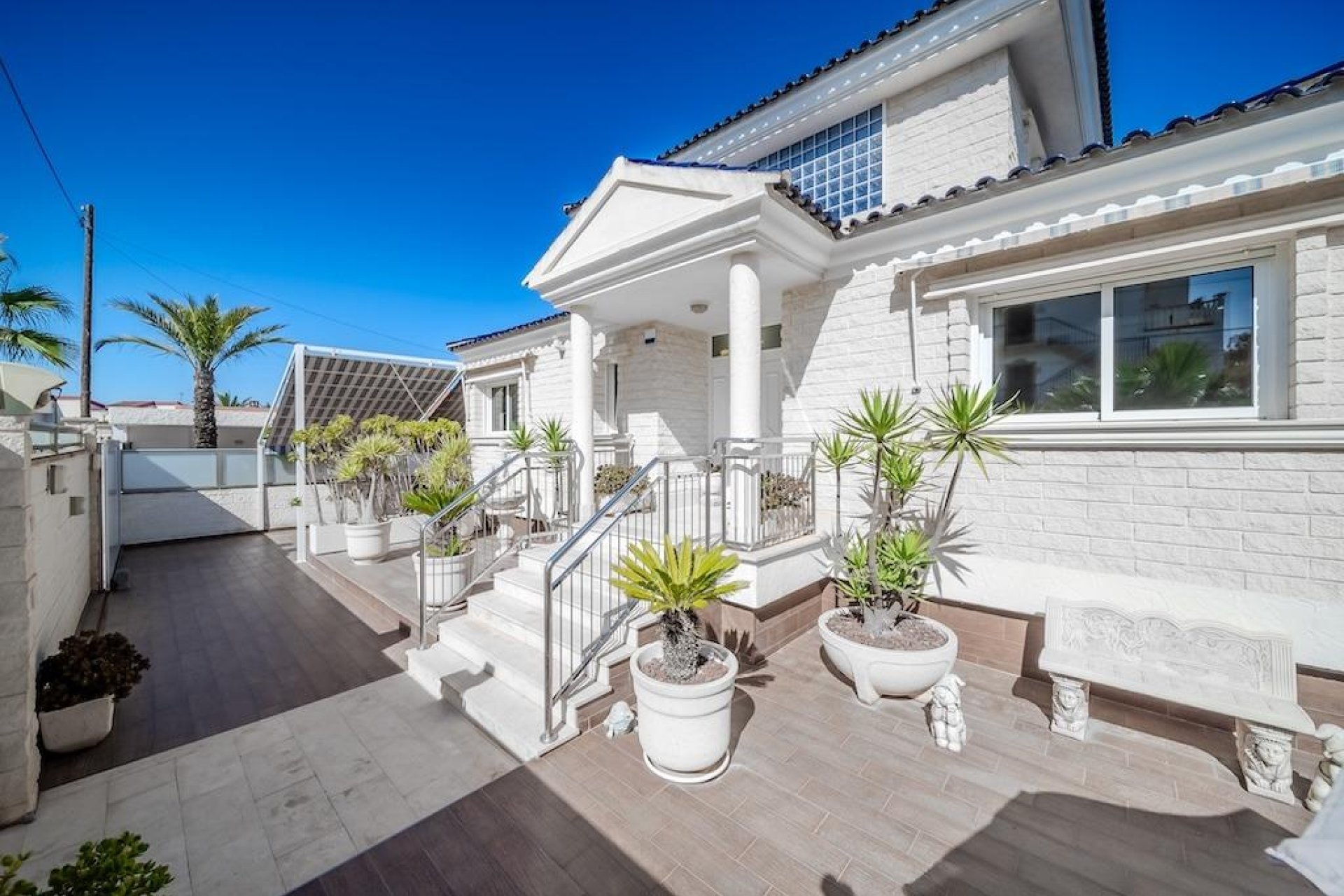 Wiederverkauf - Villa -
Torrevieja - Costa Blanca