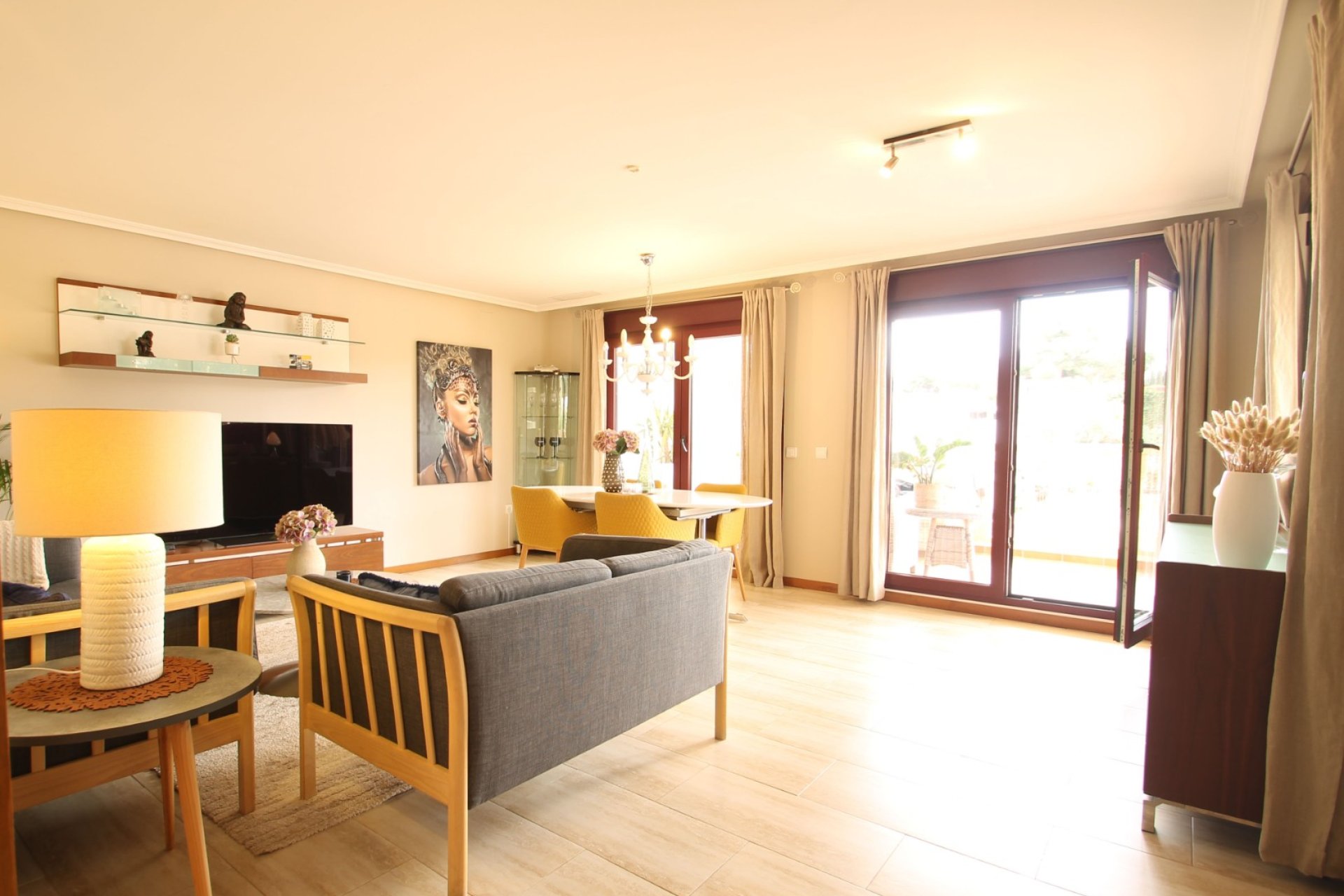 Wiederverkauf - Villa -
Torrevieja - Costa Blanca