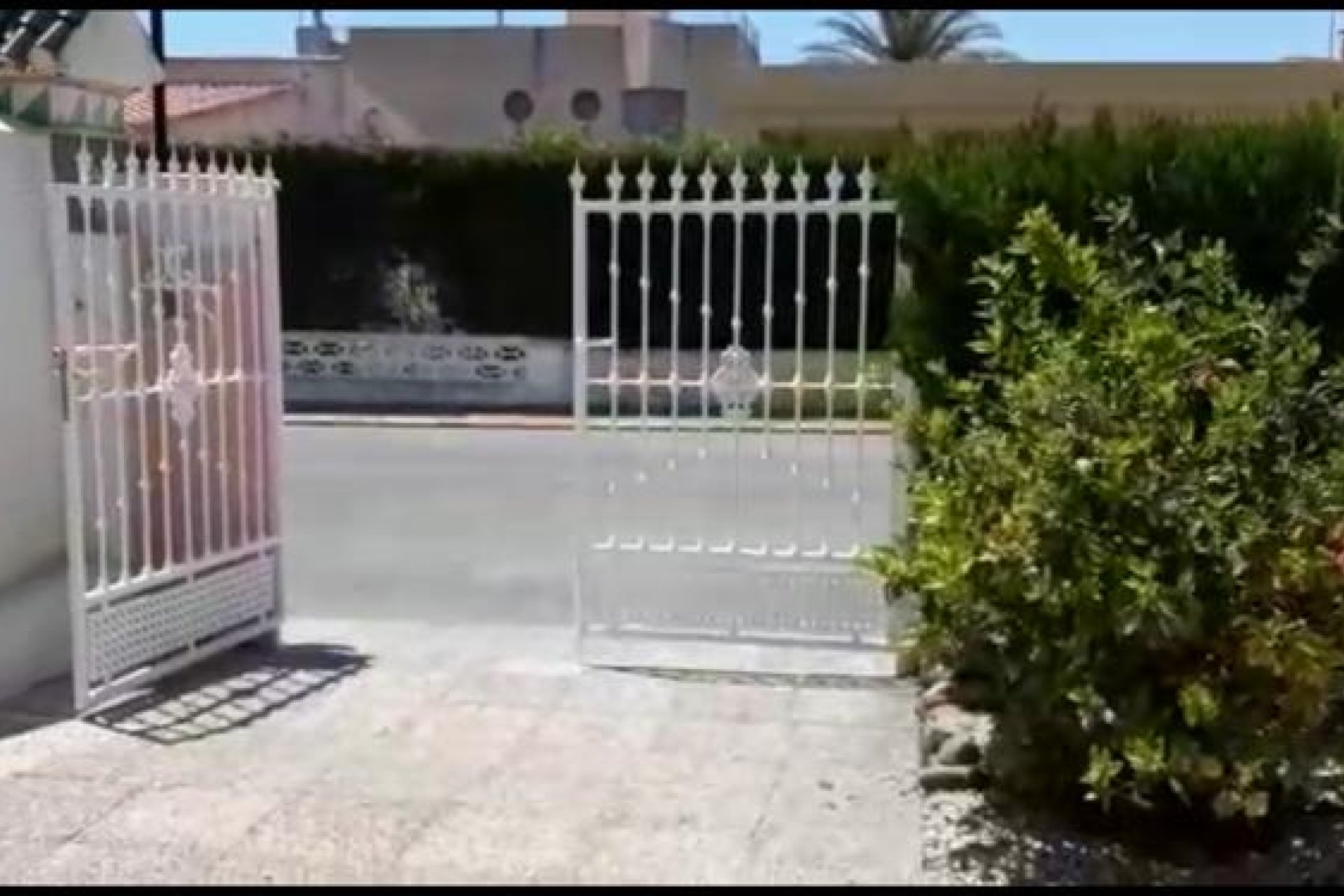 Wiederverkauf - Villa -
Torrevieja - Costa Blanca