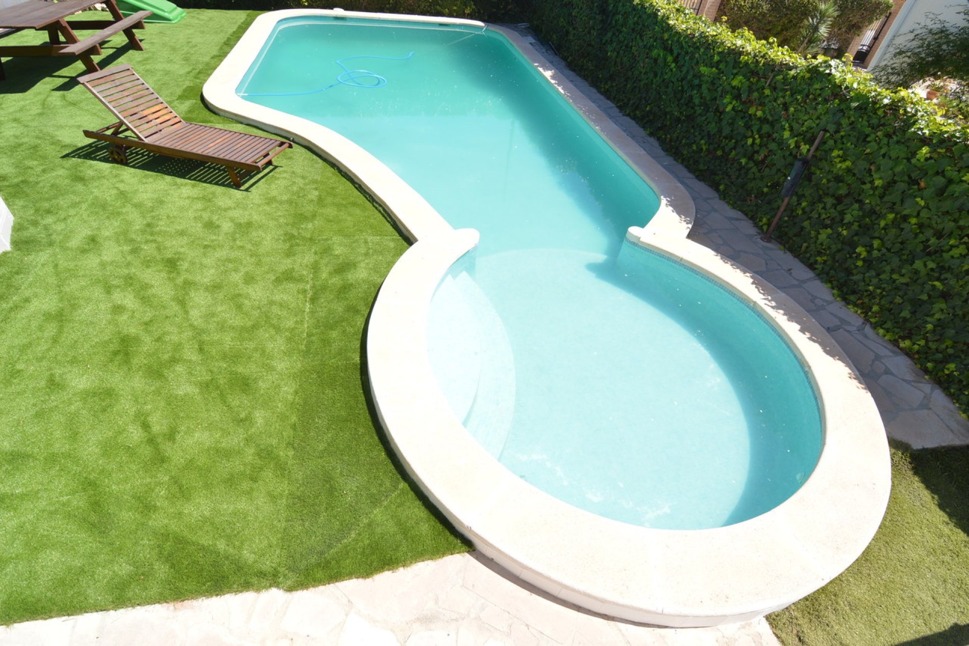 Wiederverkauf - Villa -
Torrevieja - Costa Blanca