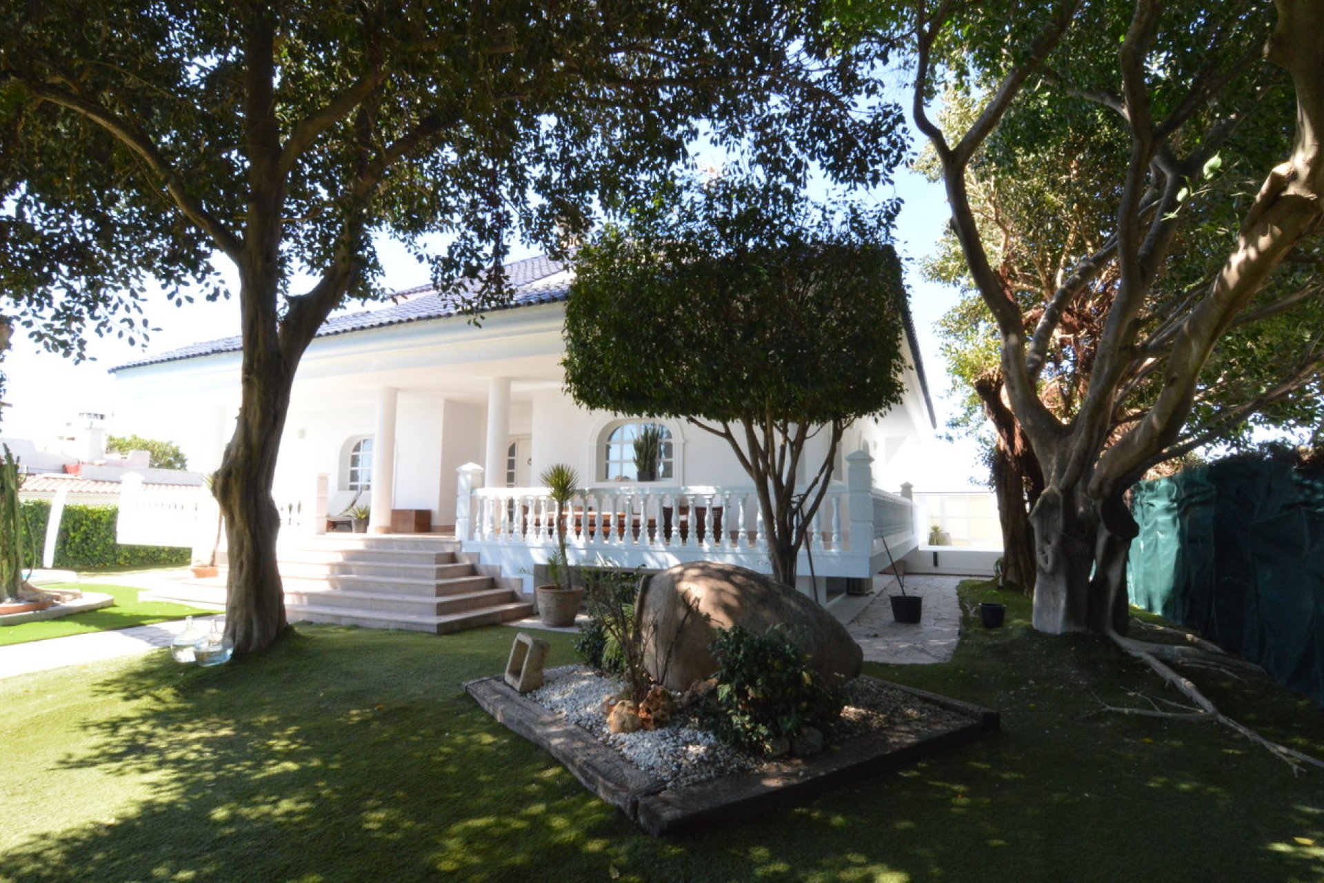 Wiederverkauf - Villa -
Torrevieja - Costa Blanca