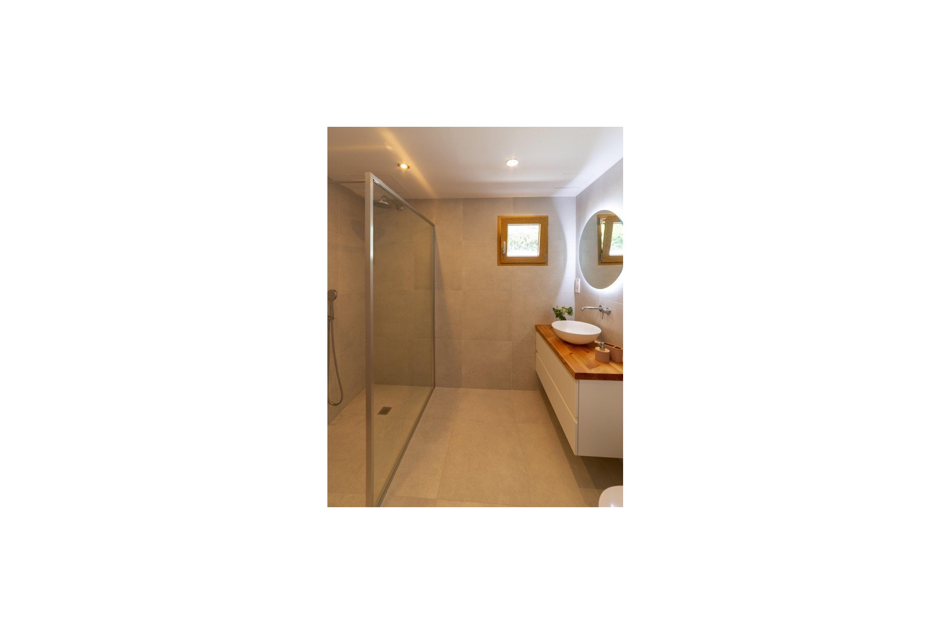 Wiederverkauf - Villa -
Torrevieja - Costa Blanca