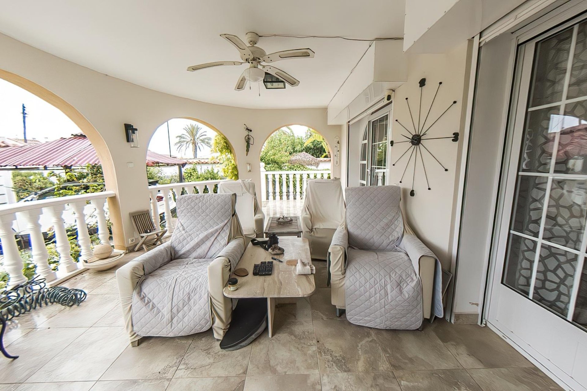 Wiederverkauf - Villa -
Torrevieja - Costa Blanca