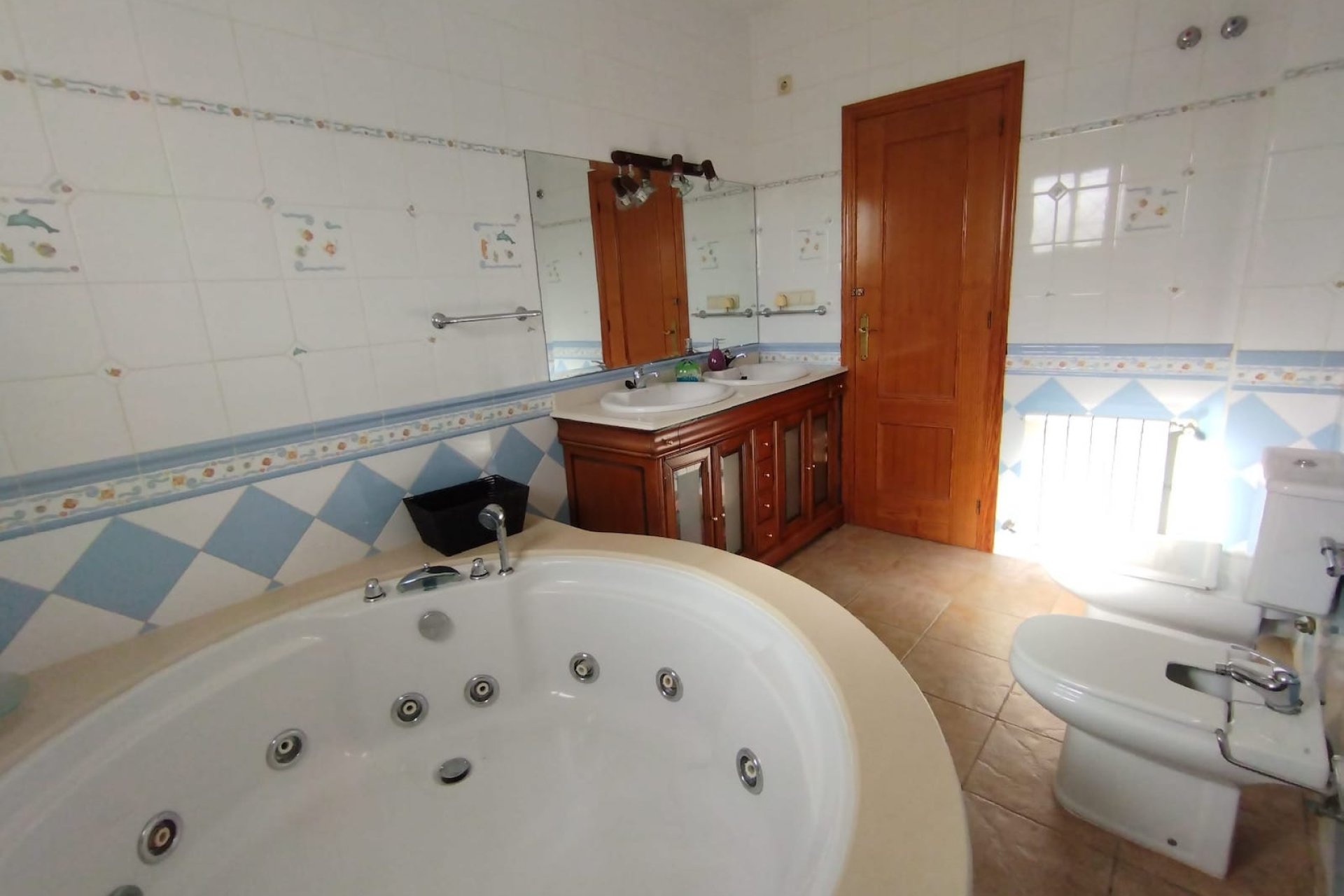 Wiederverkauf - Villa -
Torrevieja - Costa Blanca