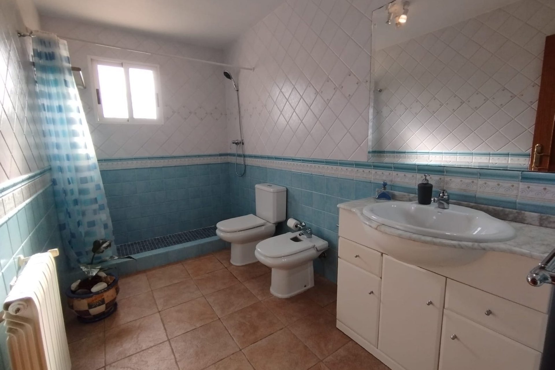 Wiederverkauf - Villa -
Torrevieja - Costa Blanca