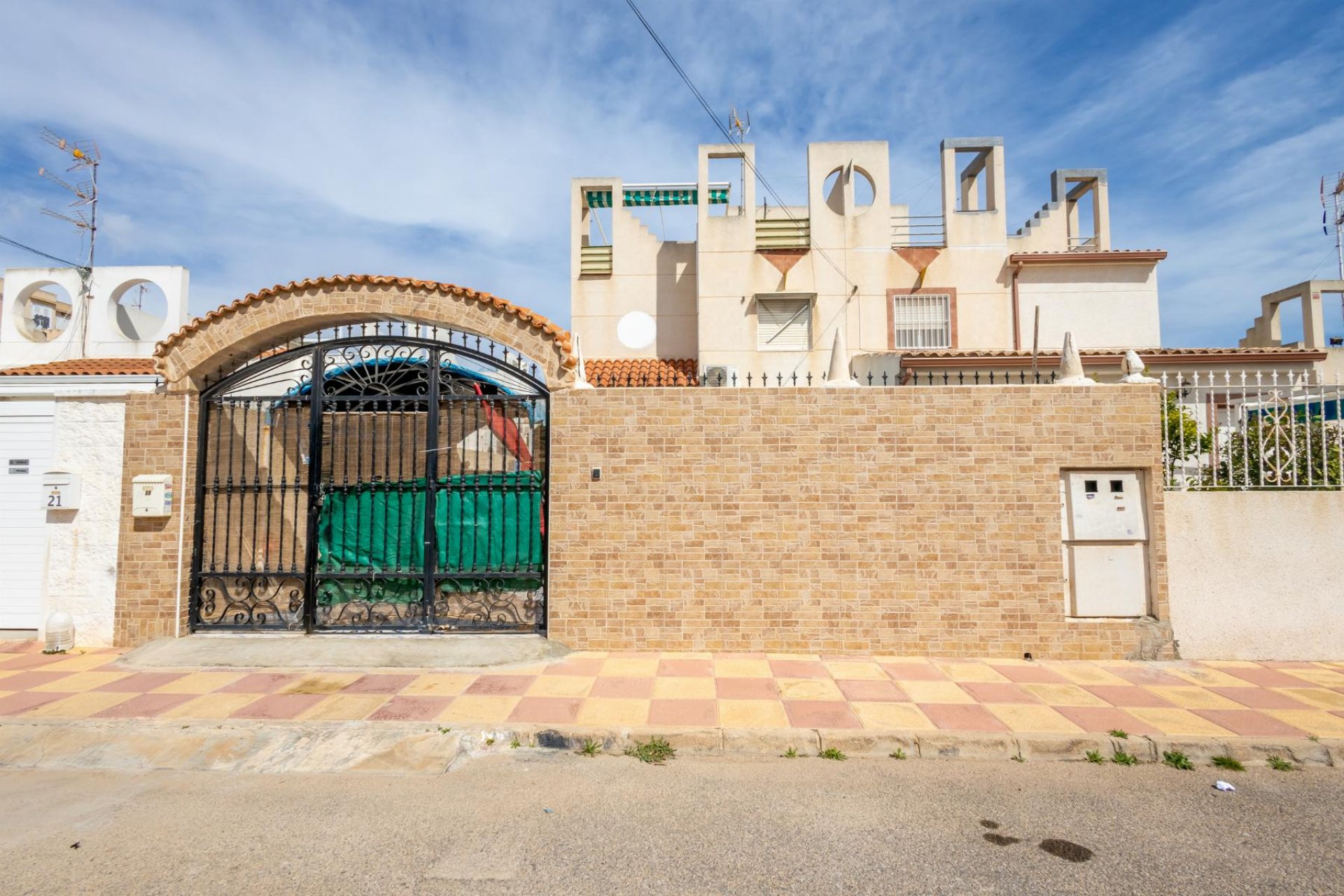 Wiederverkauf - Villa -
Torrevieja - Costa Blanca