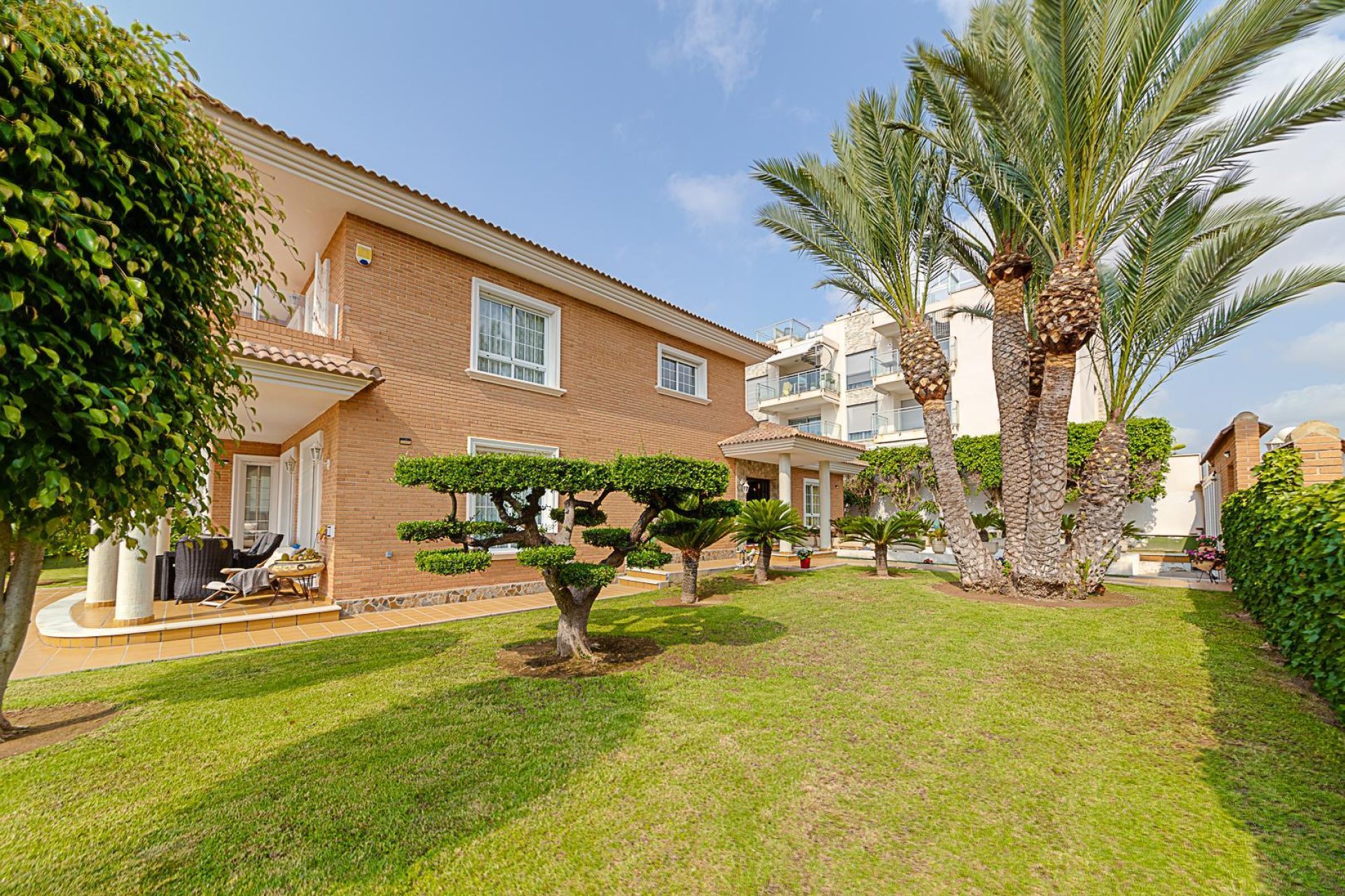 Wiederverkauf - Villa -
Torrevieja - Costa Blanca