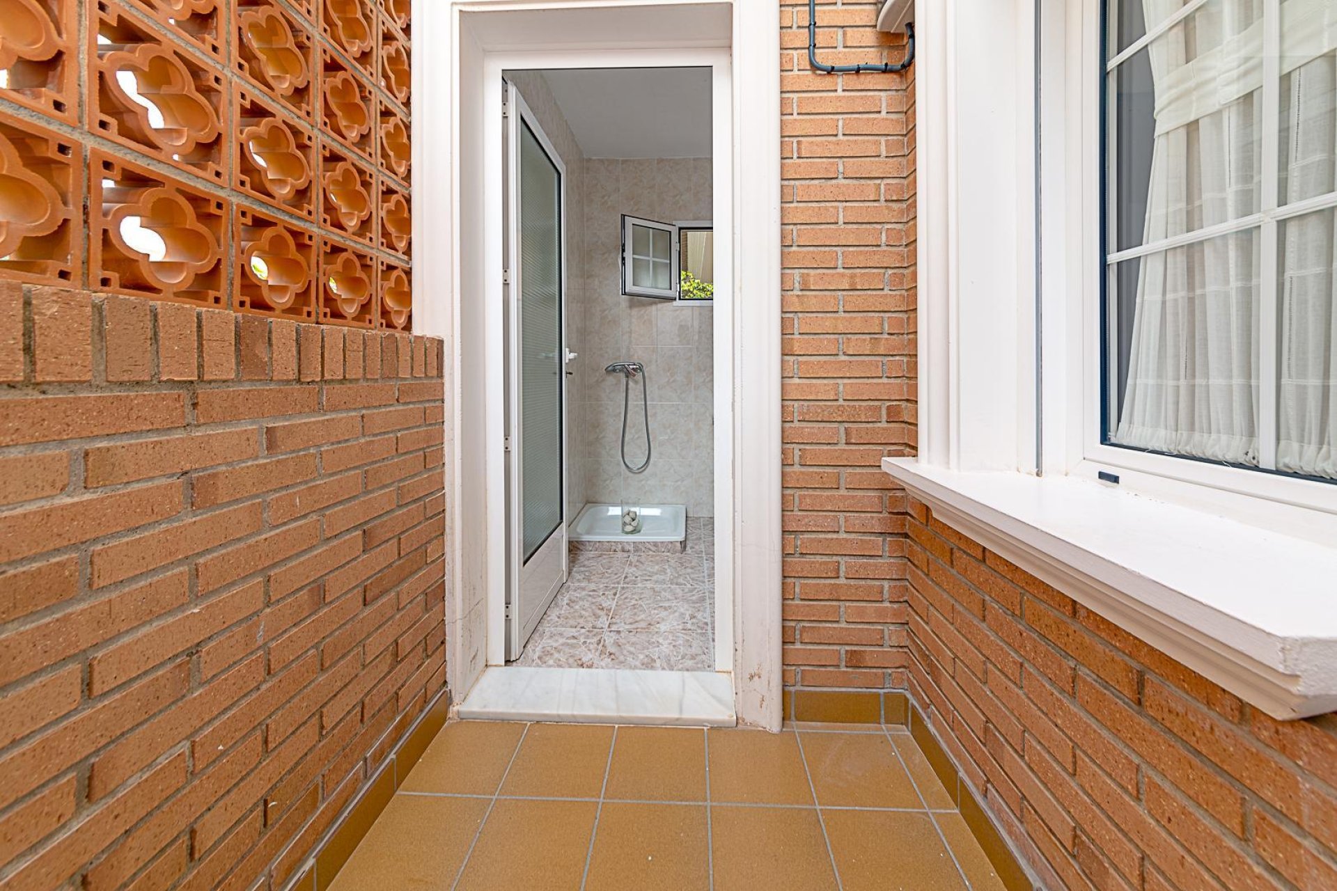Wiederverkauf - Villa -
Torrevieja - Costa Blanca
