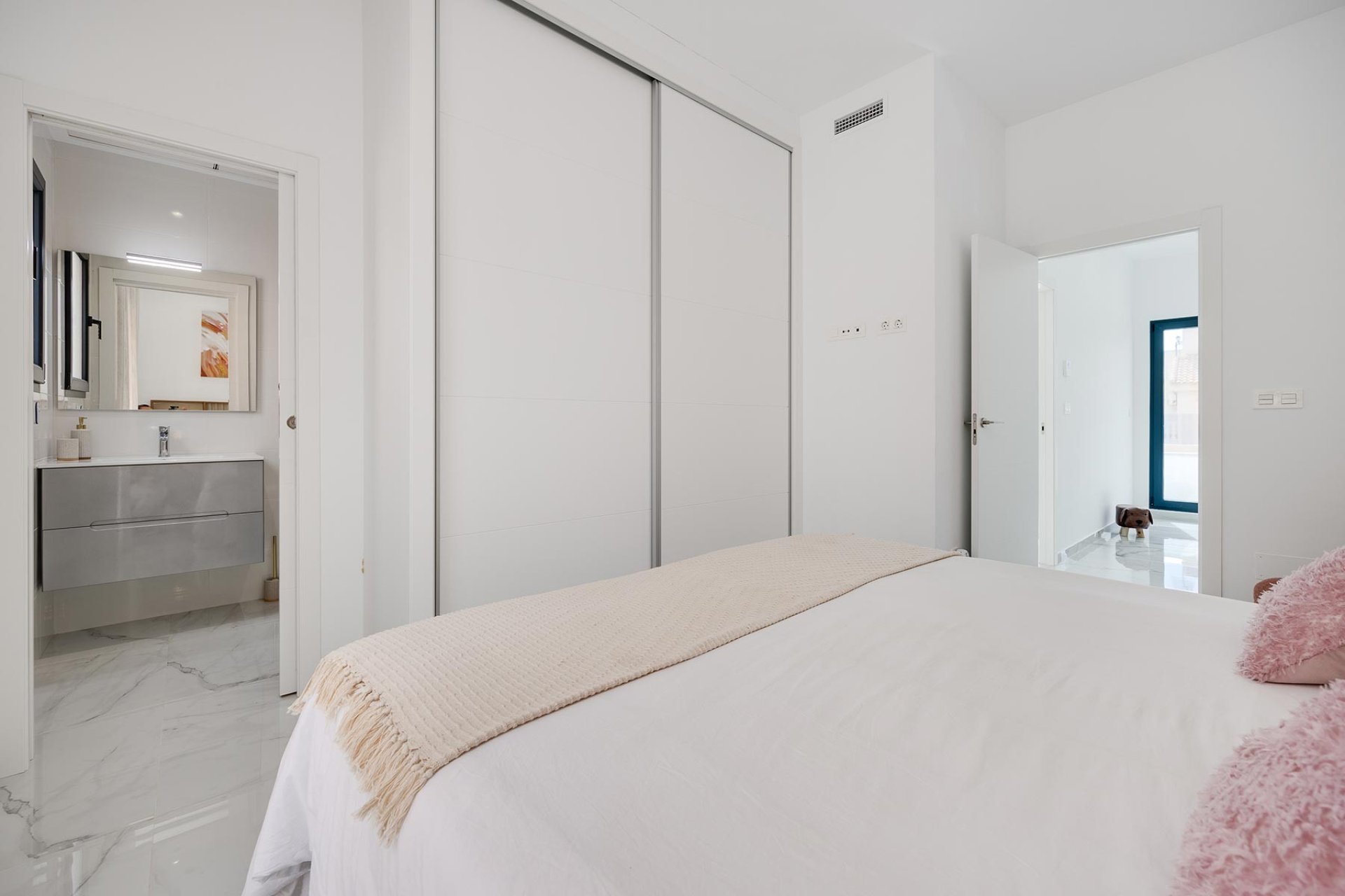 Wiederverkauf - Villa -
Torrevieja - Costa Blanca
