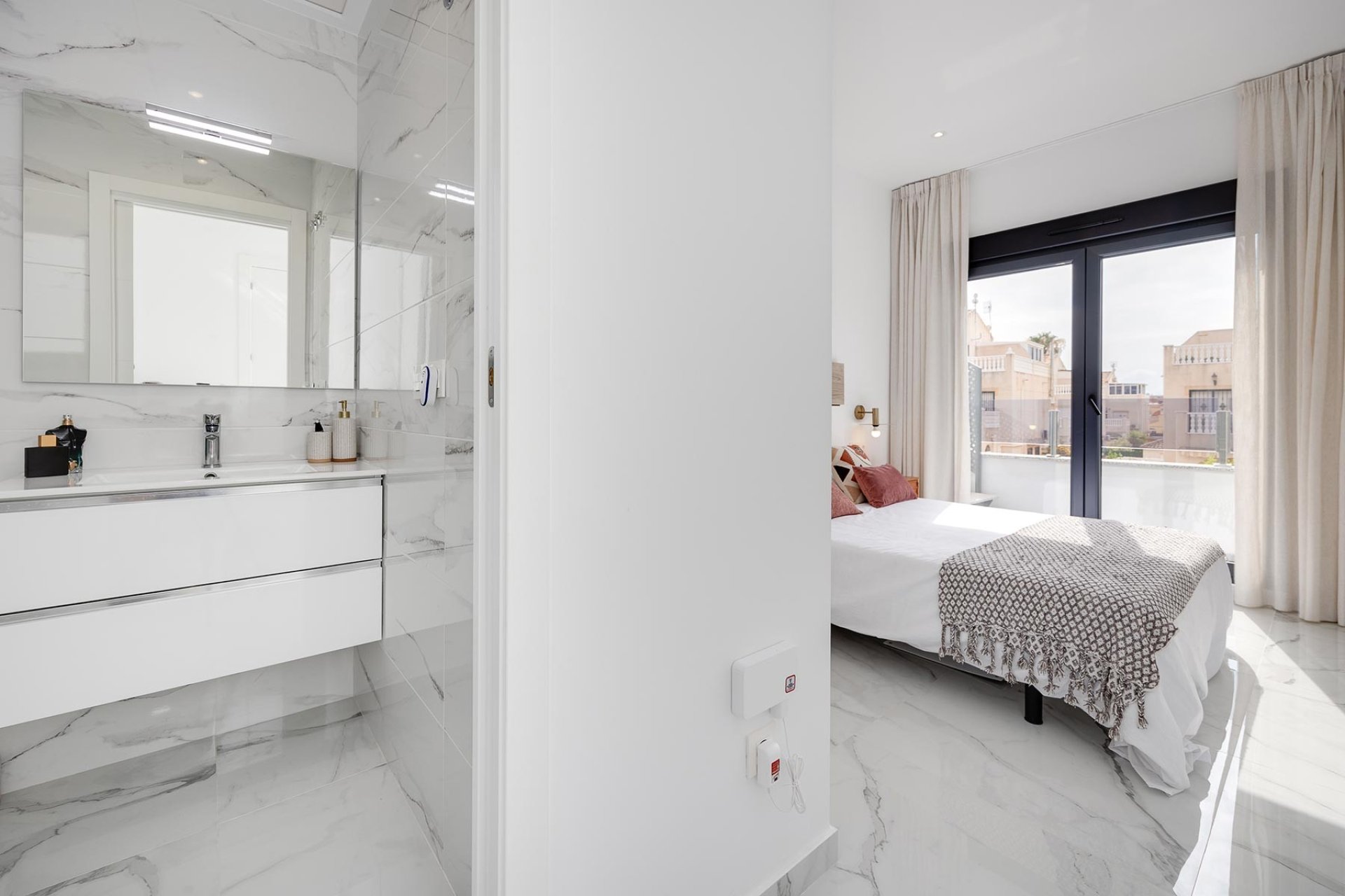 Wiederverkauf - Villa -
Torrevieja - Costa Blanca