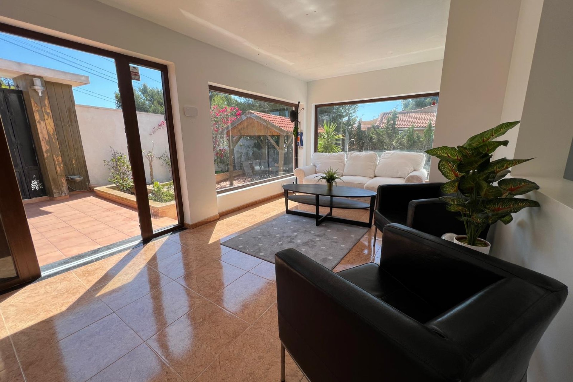 Wiederverkauf - Villa -
Torrevieja - Costa Blanca