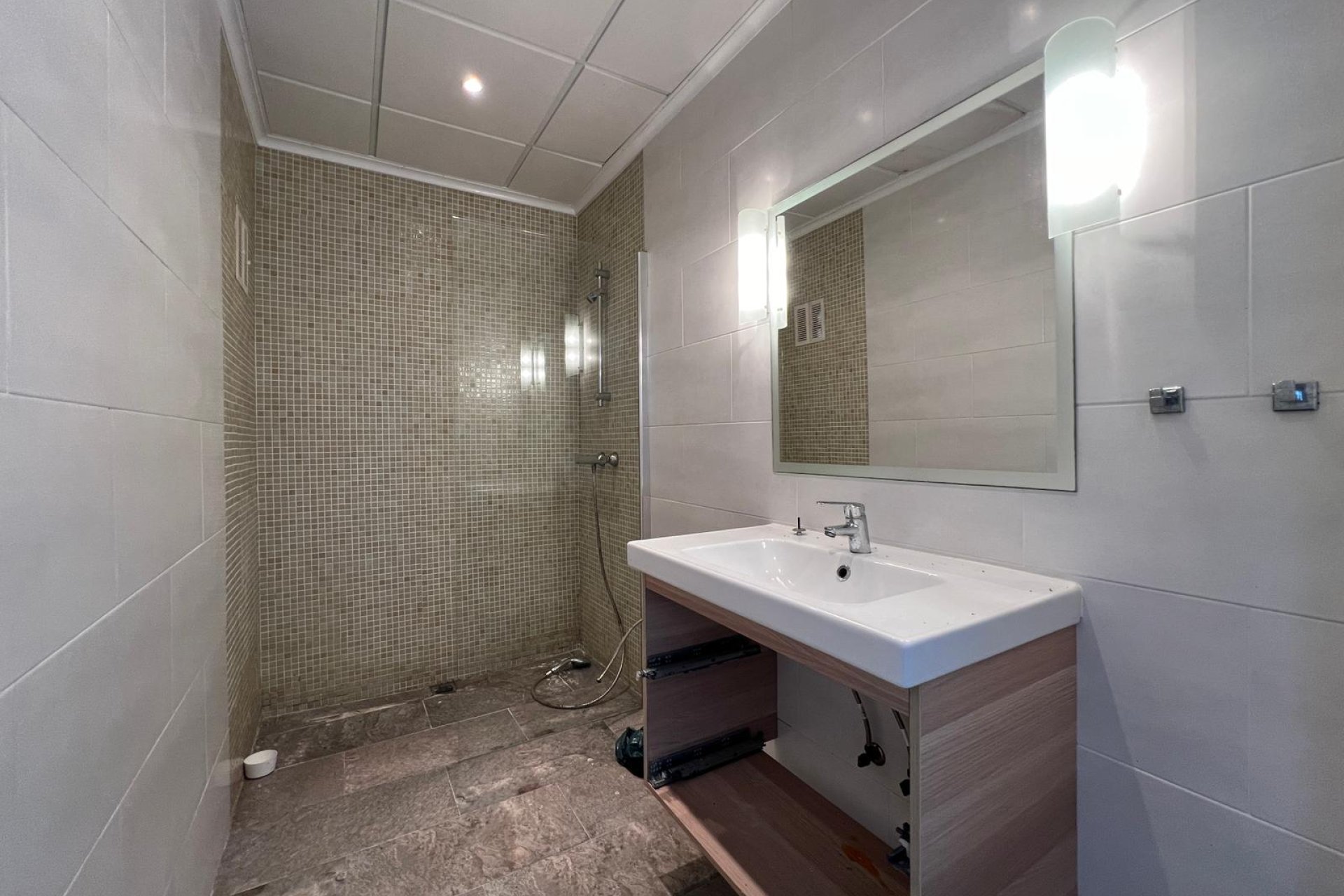 Wiederverkauf - Villa -
Torrevieja - Costa Blanca