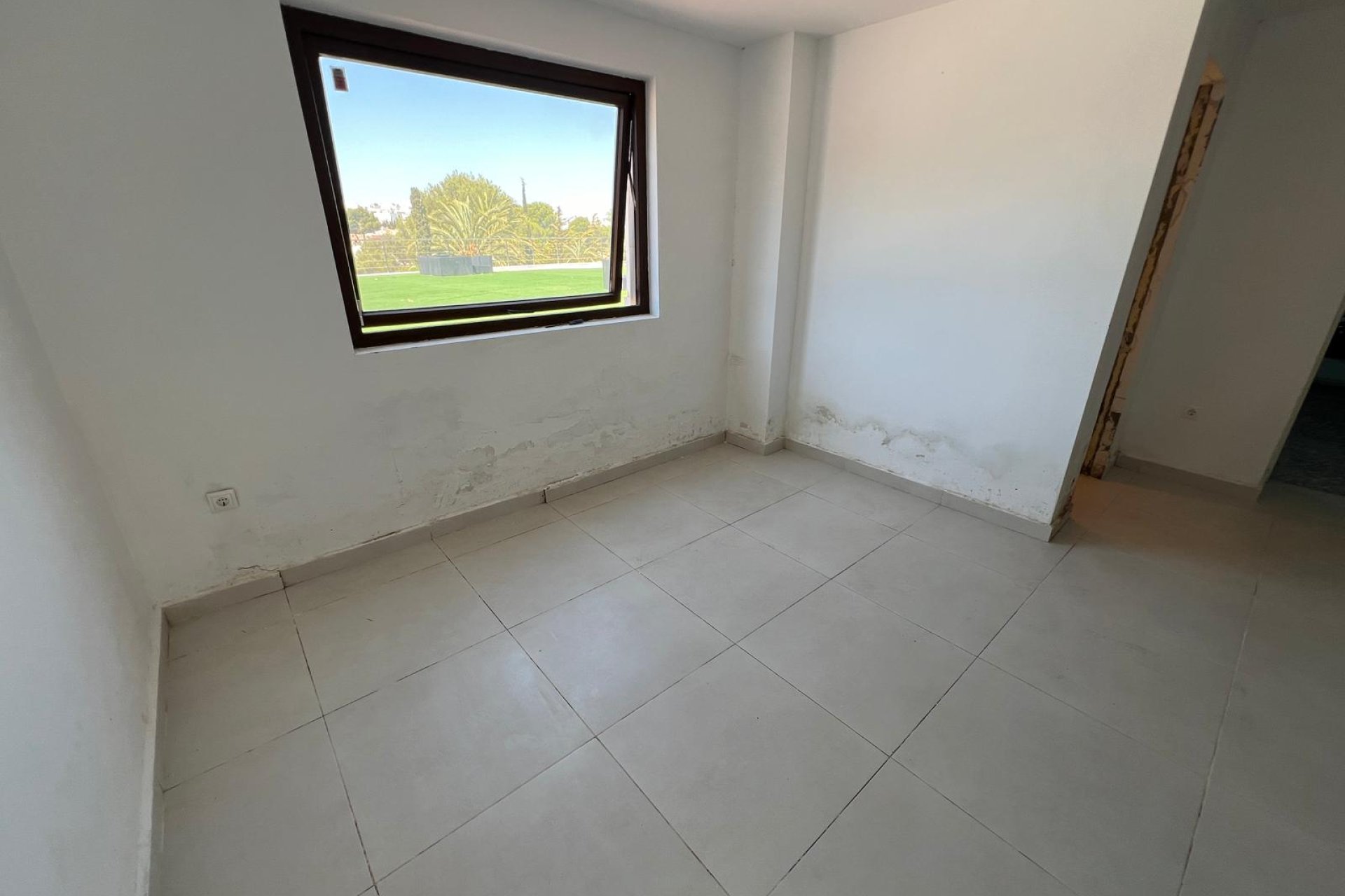 Wiederverkauf - Villa -
Torrevieja - Costa Blanca