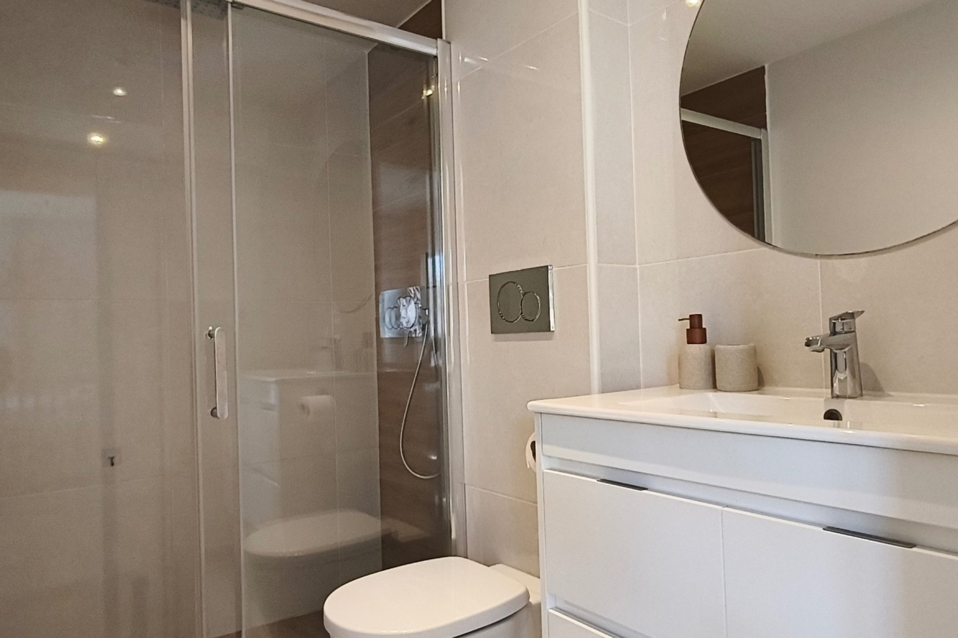 Wiederverkauf - Villa -
Torrevieja - Costa Blanca