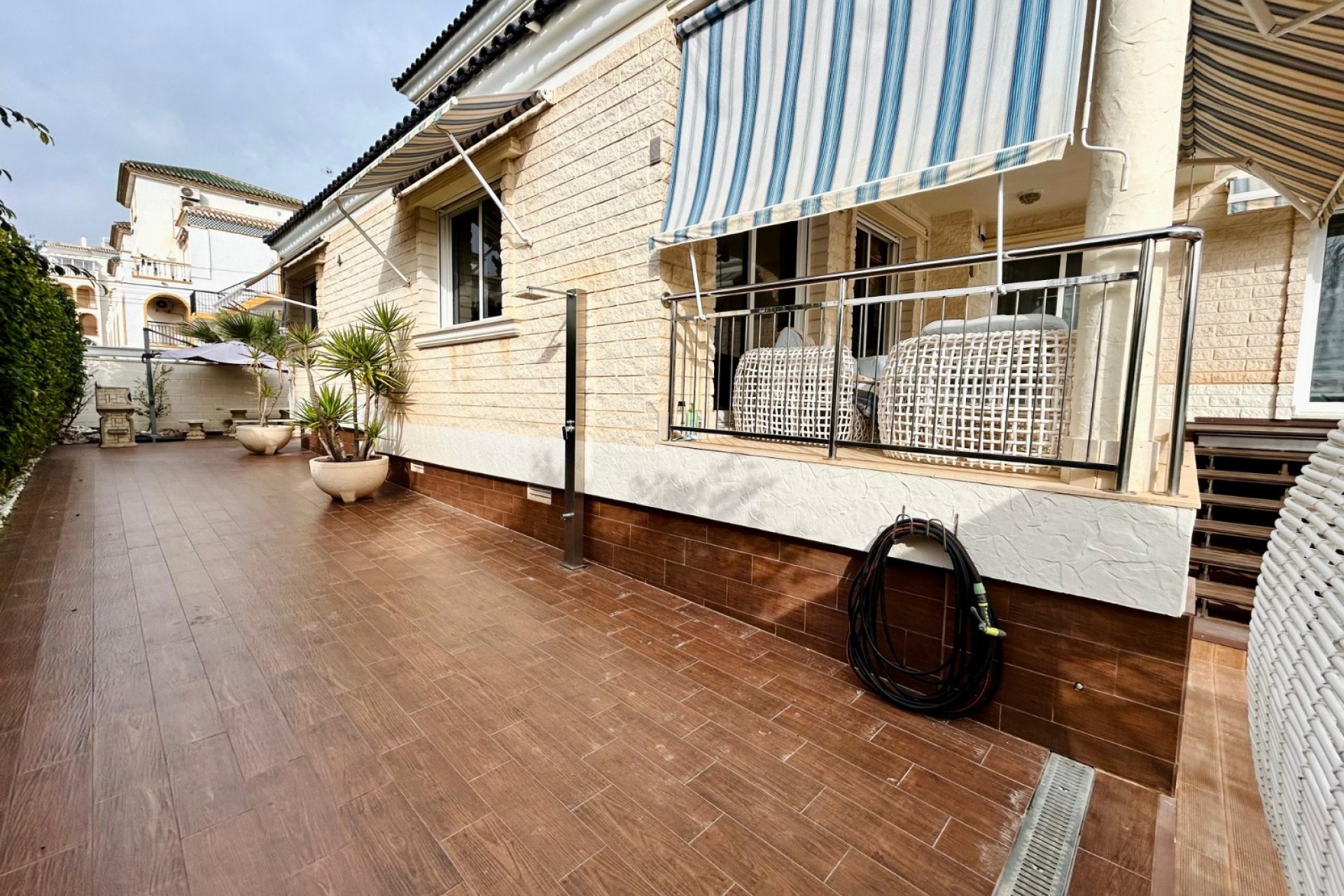 Wiederverkauf - Villa -
Torrevieja - Costa Blanca