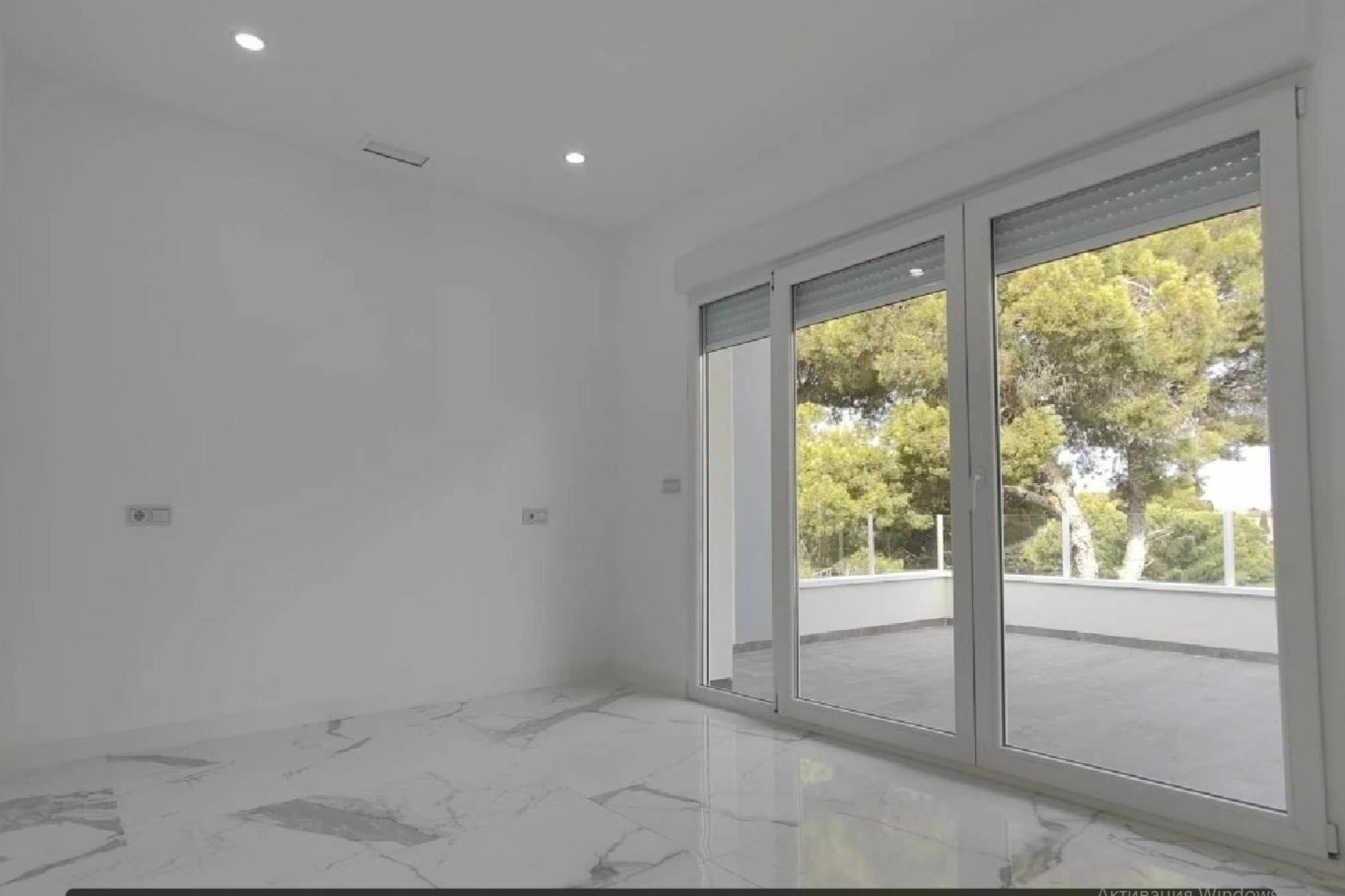 Wiederverkauf - Villa -
Torrevieja - Costa Blanca