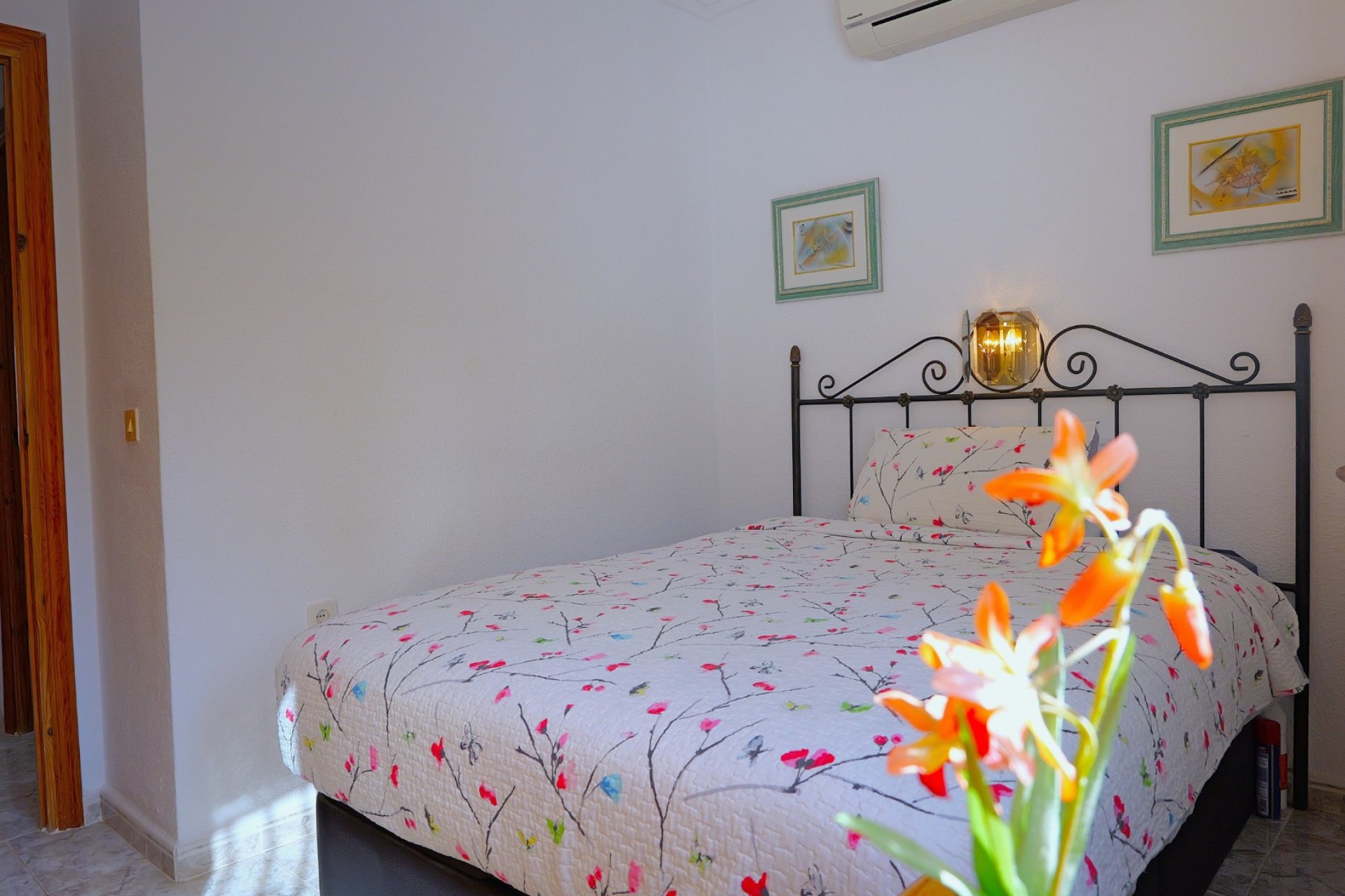 Wiederverkauf - Villa -
Torrevieja - Costa Blanca