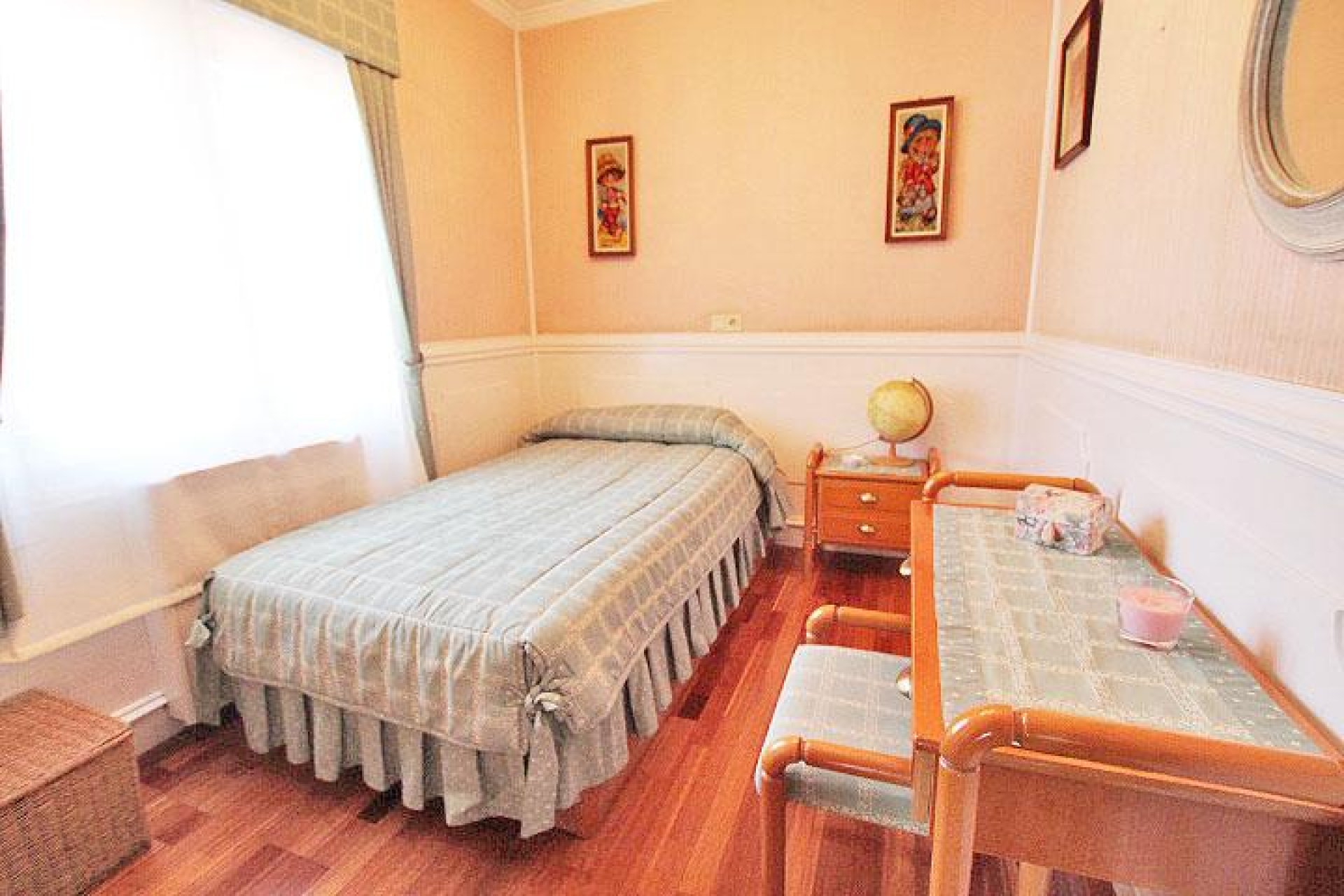 Wiederverkauf - Villa -
Torrevieja - Costa Blanca