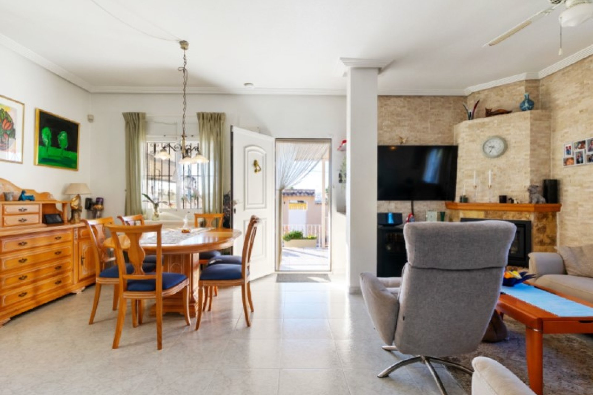 Wiederverkauf - Villa -
Torrevieja - Costa Blanca